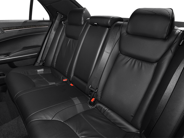 2013 Chrysler 300 4dr Sdn RWD