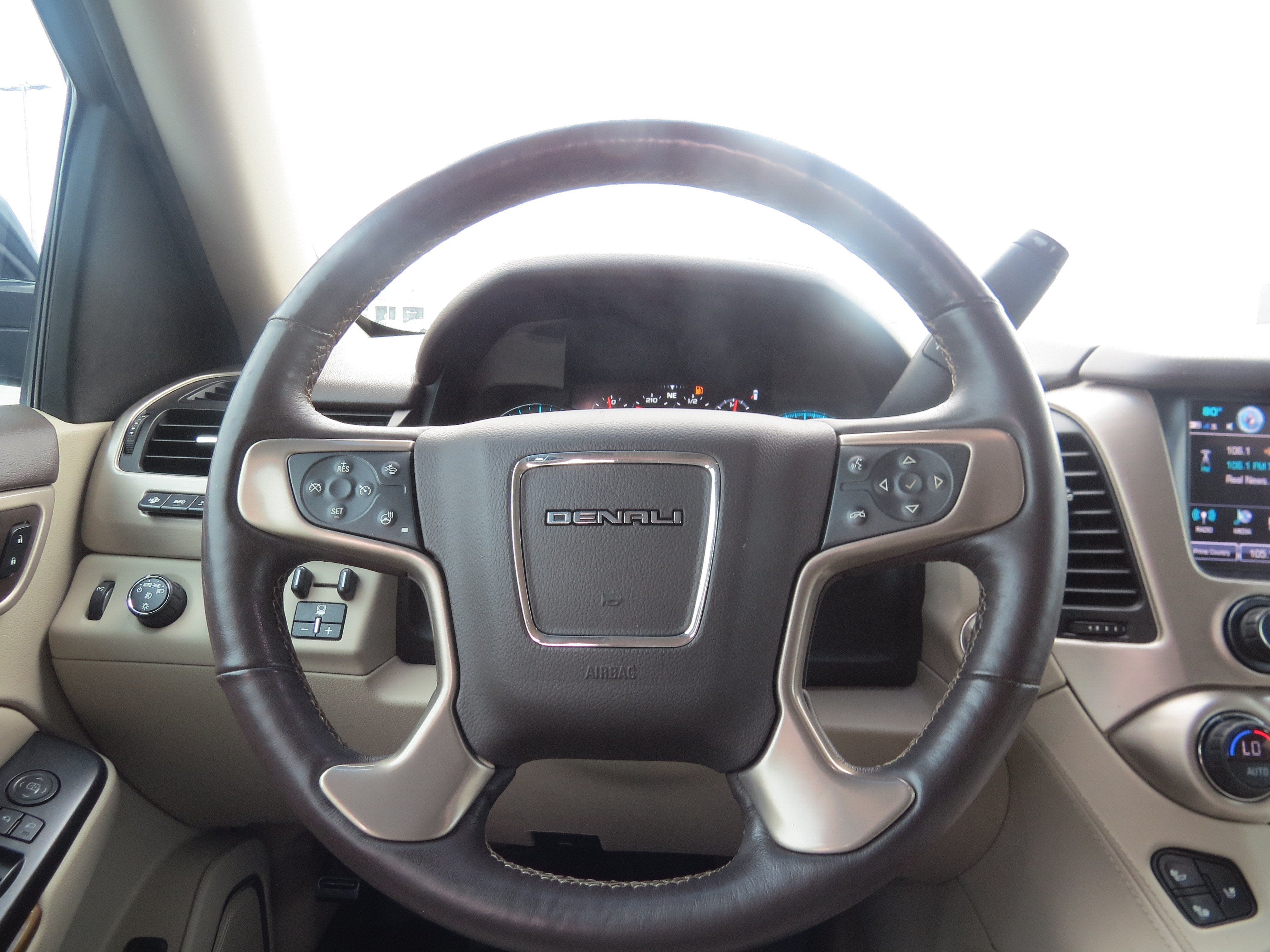 2017 GMC Yukon XL Denali