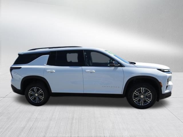 2024 Chevrolet Traverse FWD LT