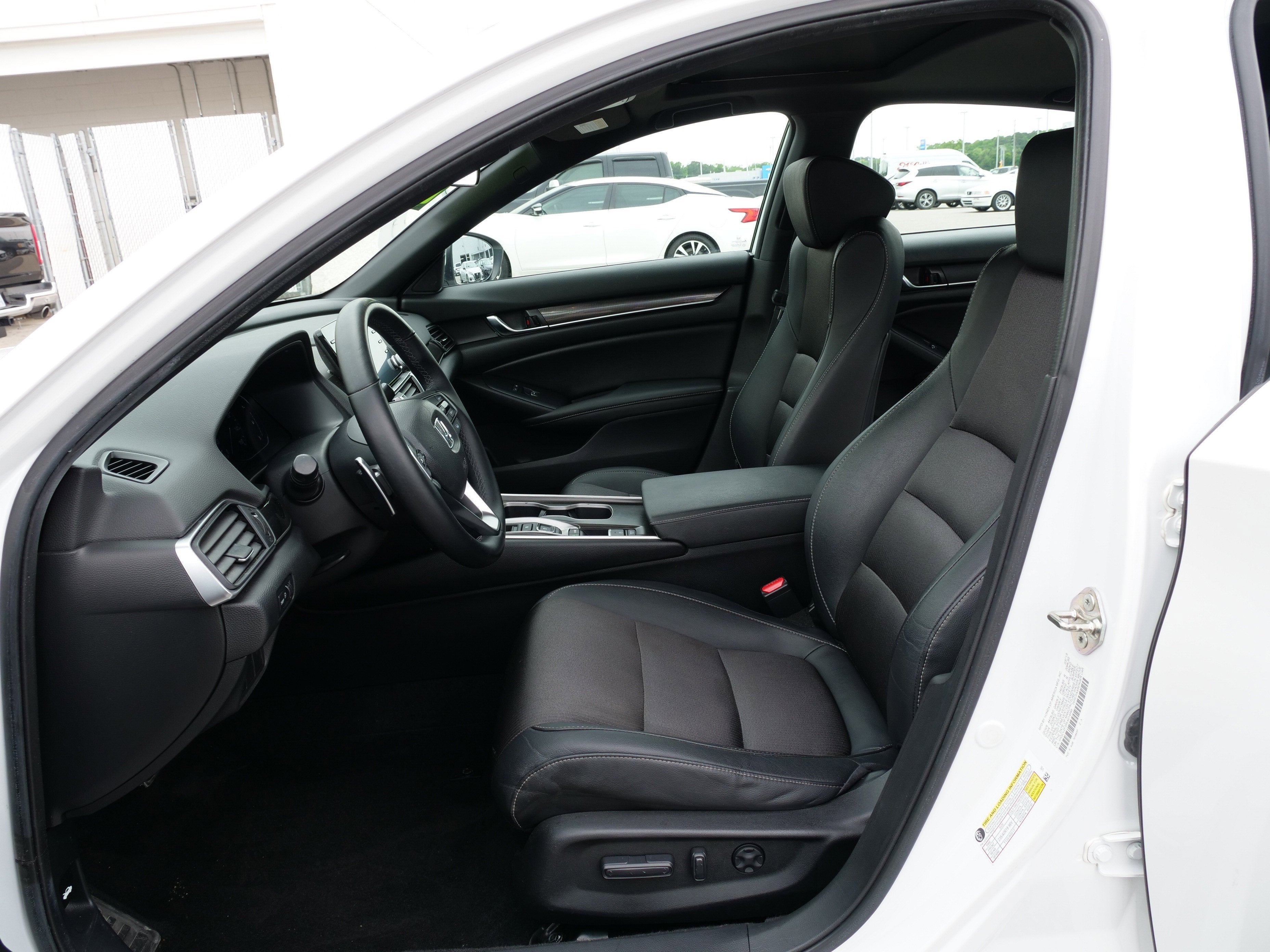 2019 Honda Accord Sedan Sport 2.0T