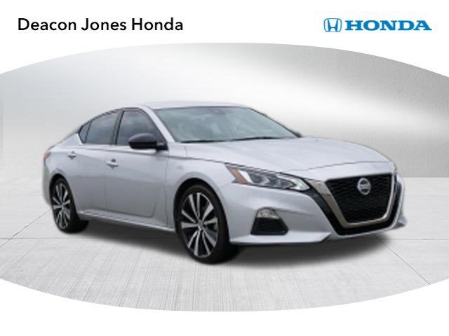 2022 Nissan Altima 2.5 SR