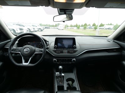 2022 Nissan Altima 2.5 SR