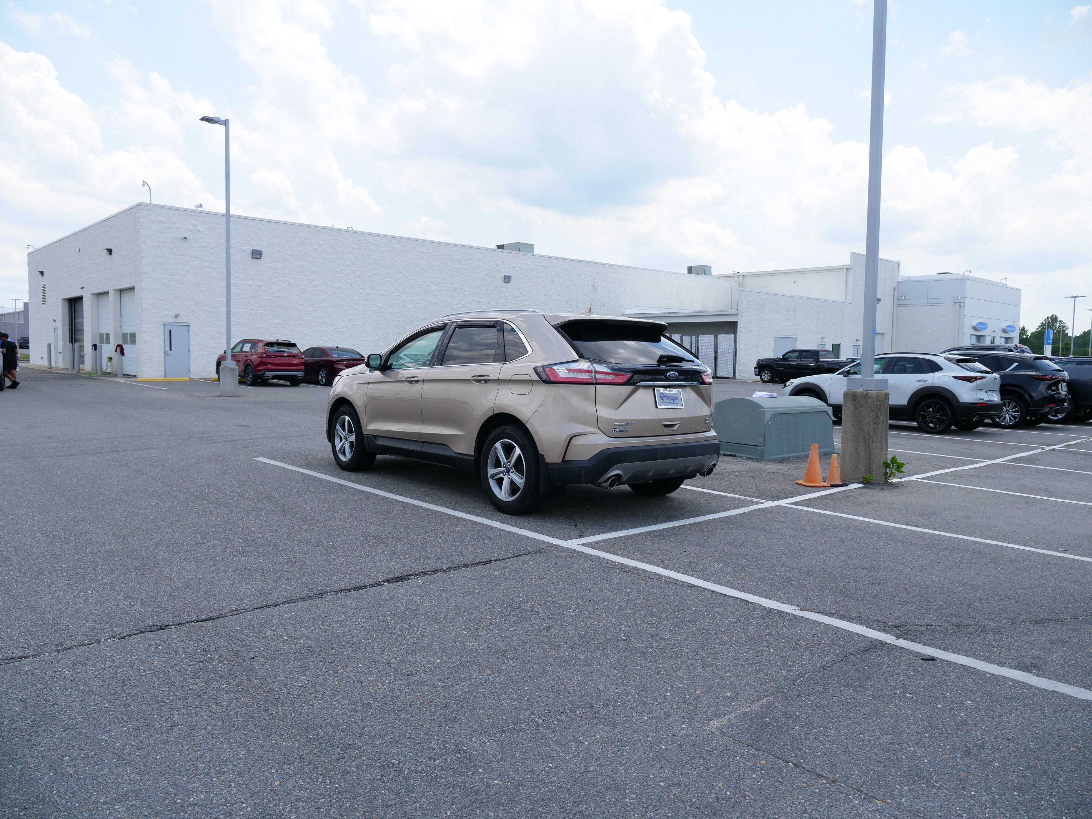 2020 Ford Edge SEL