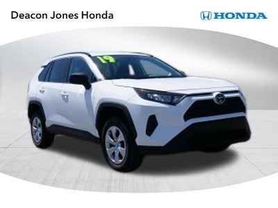 2019 Toyota RAV4 LE