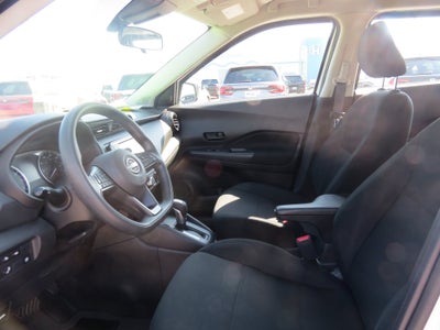 2024 Nissan Kicks S