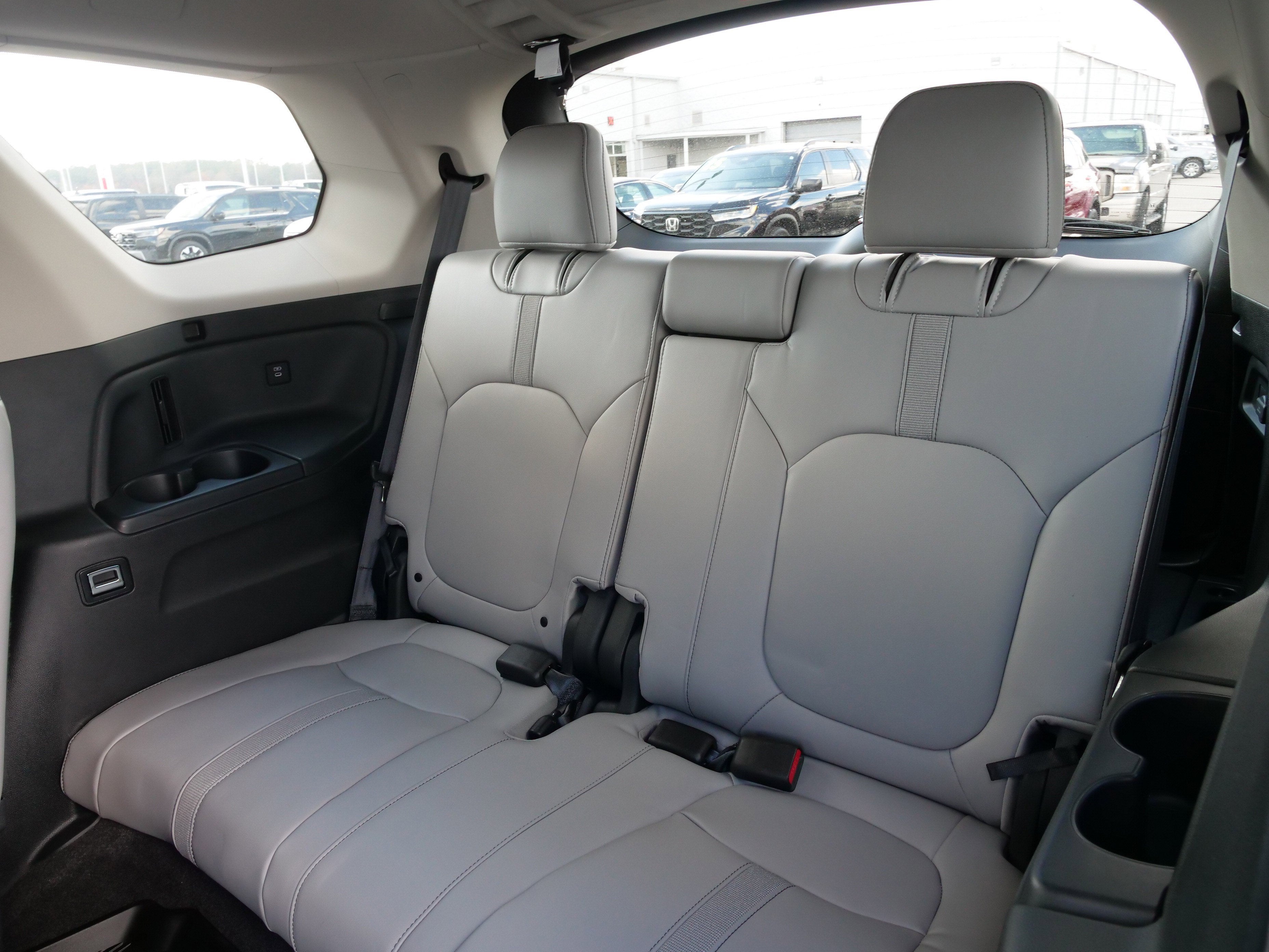 2024 Honda Pilot EX-L 7 Passenger