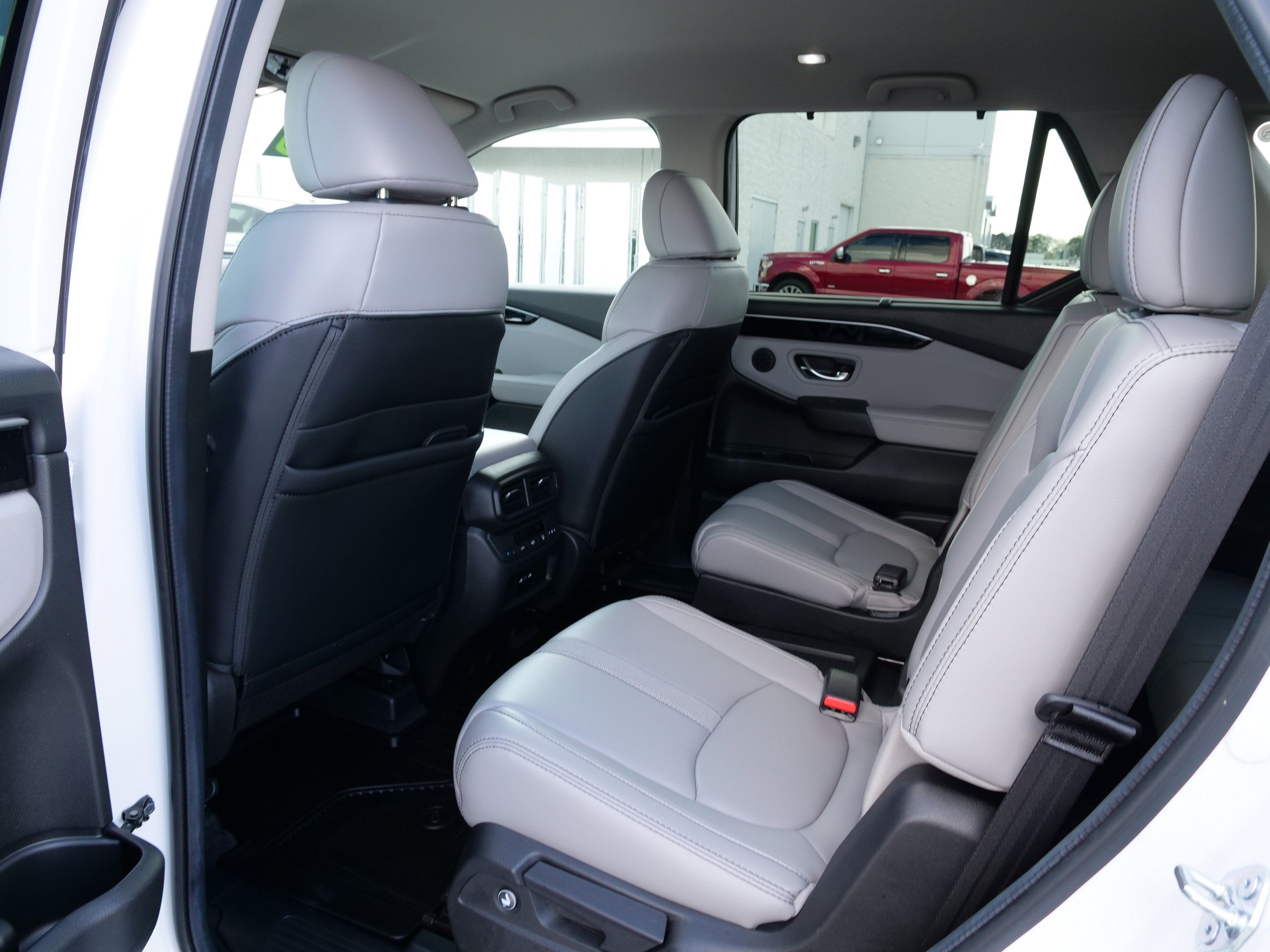 2024 Honda Pilot EX-L 7 Passenger