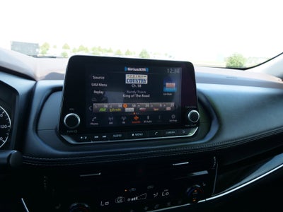 2022 Nissan Rogue SL