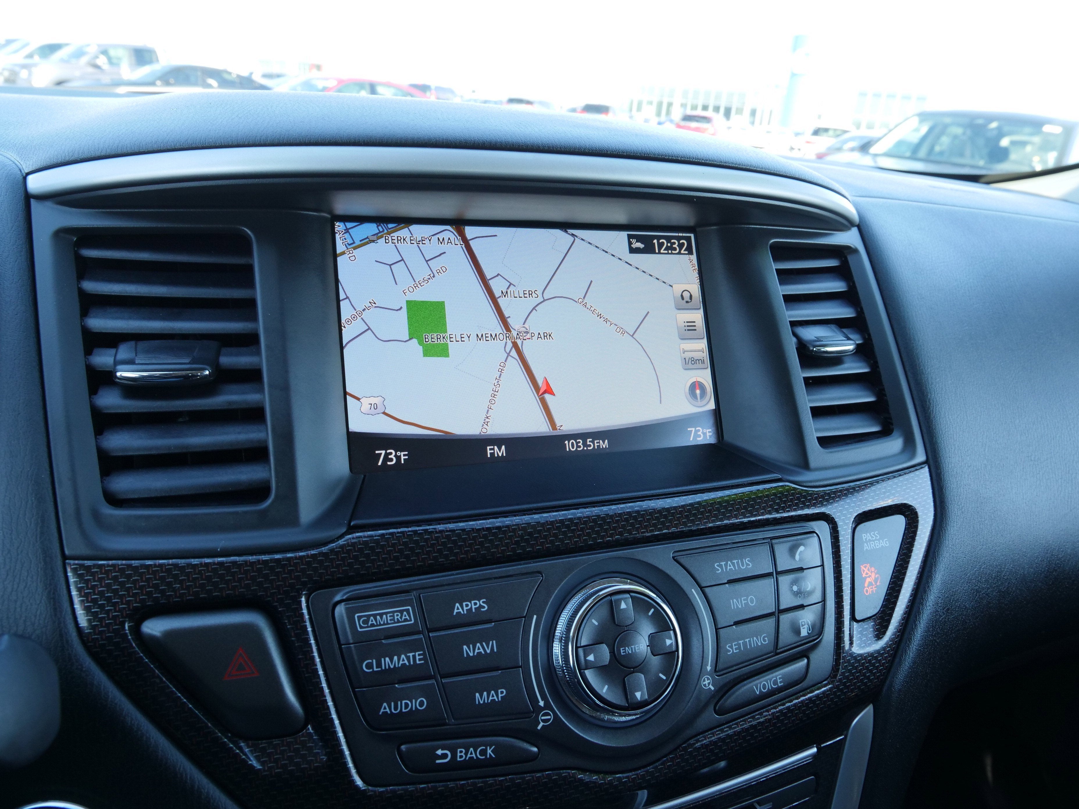 2019 Nissan Pathfinder SL