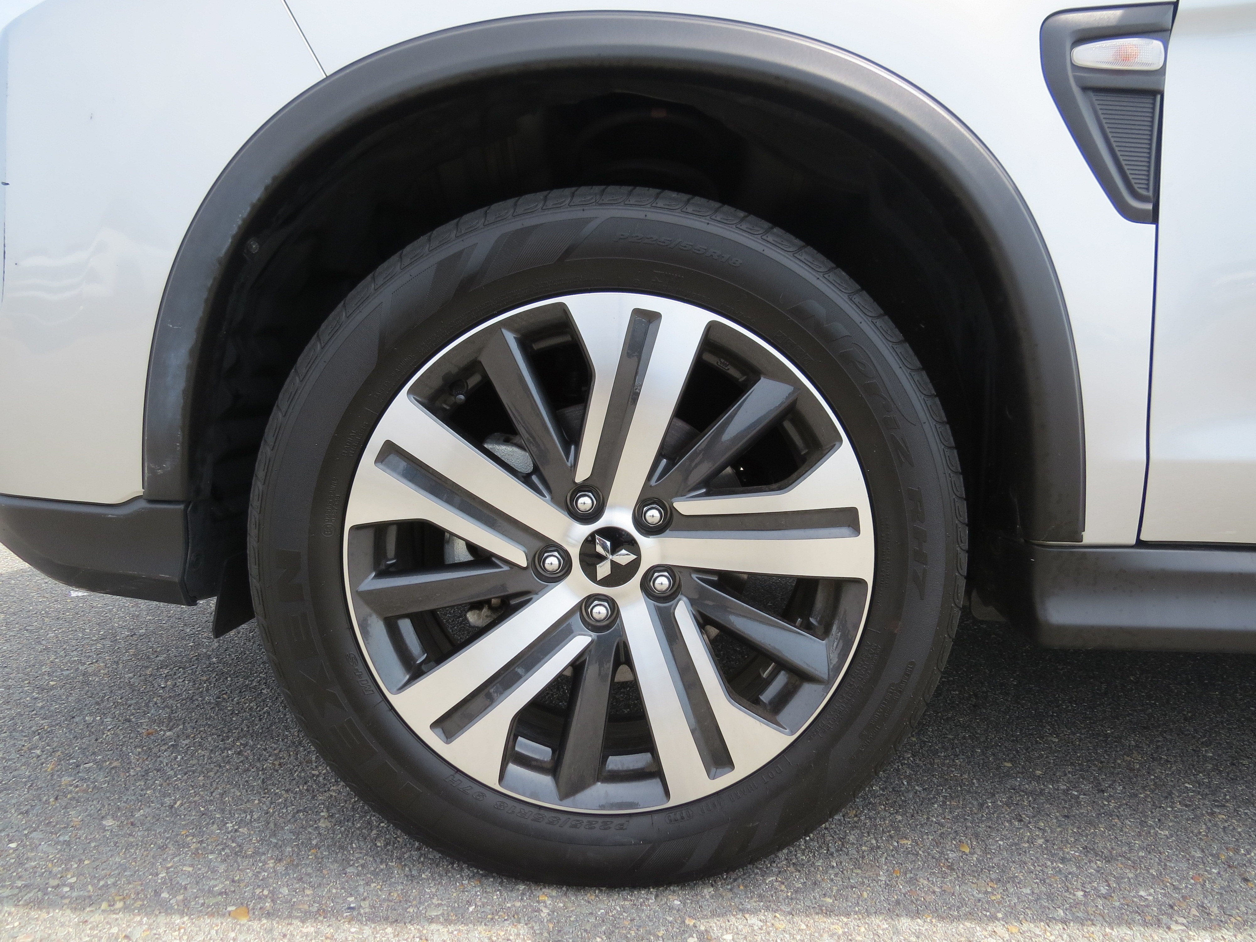 2025 Mitsubishi Outlander Sport ES