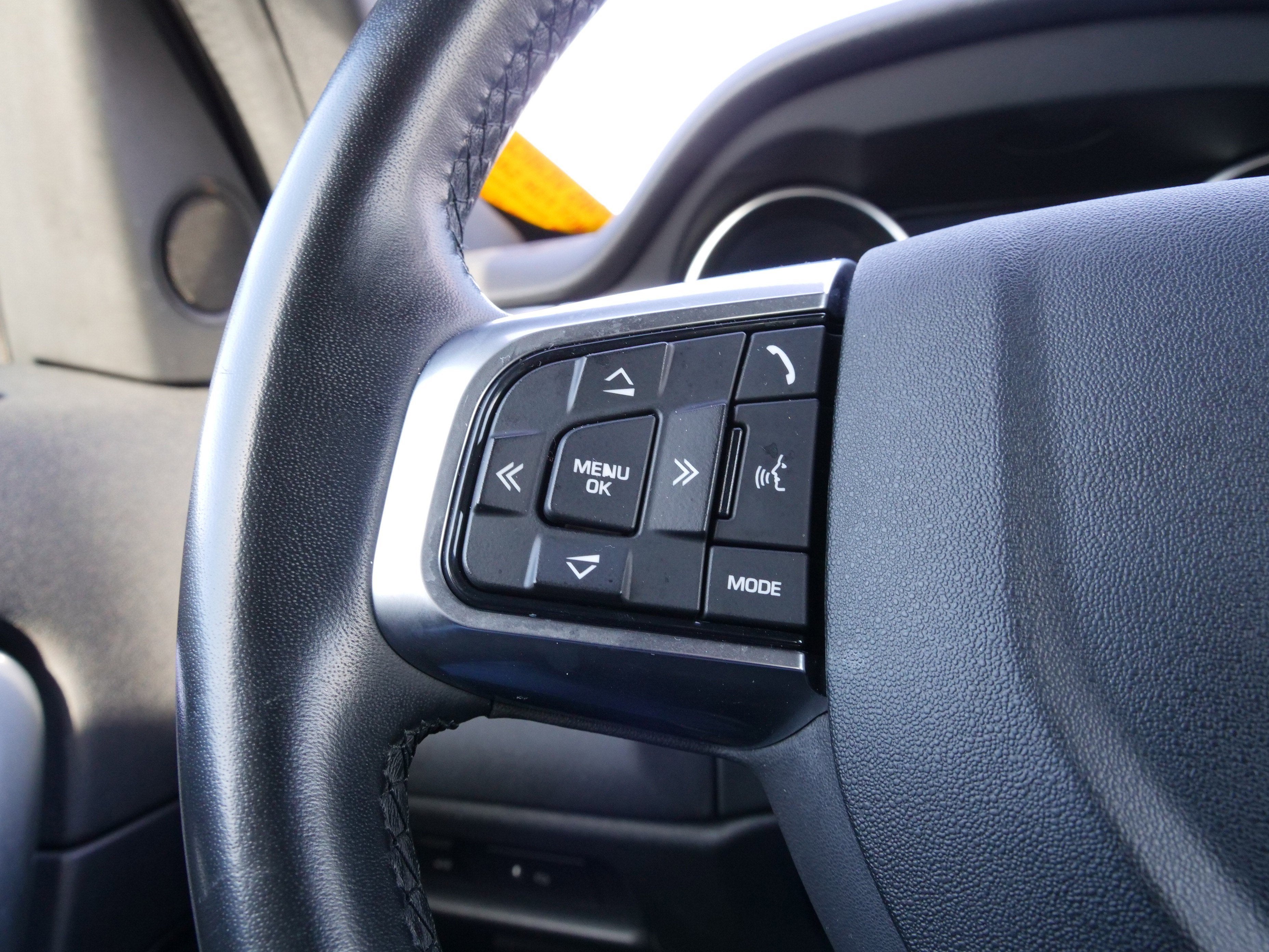 2019 Land Rover Discovery Sport SE