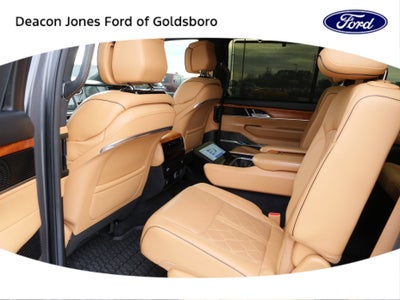 2022 Jeep Grand Wagoneer Series III