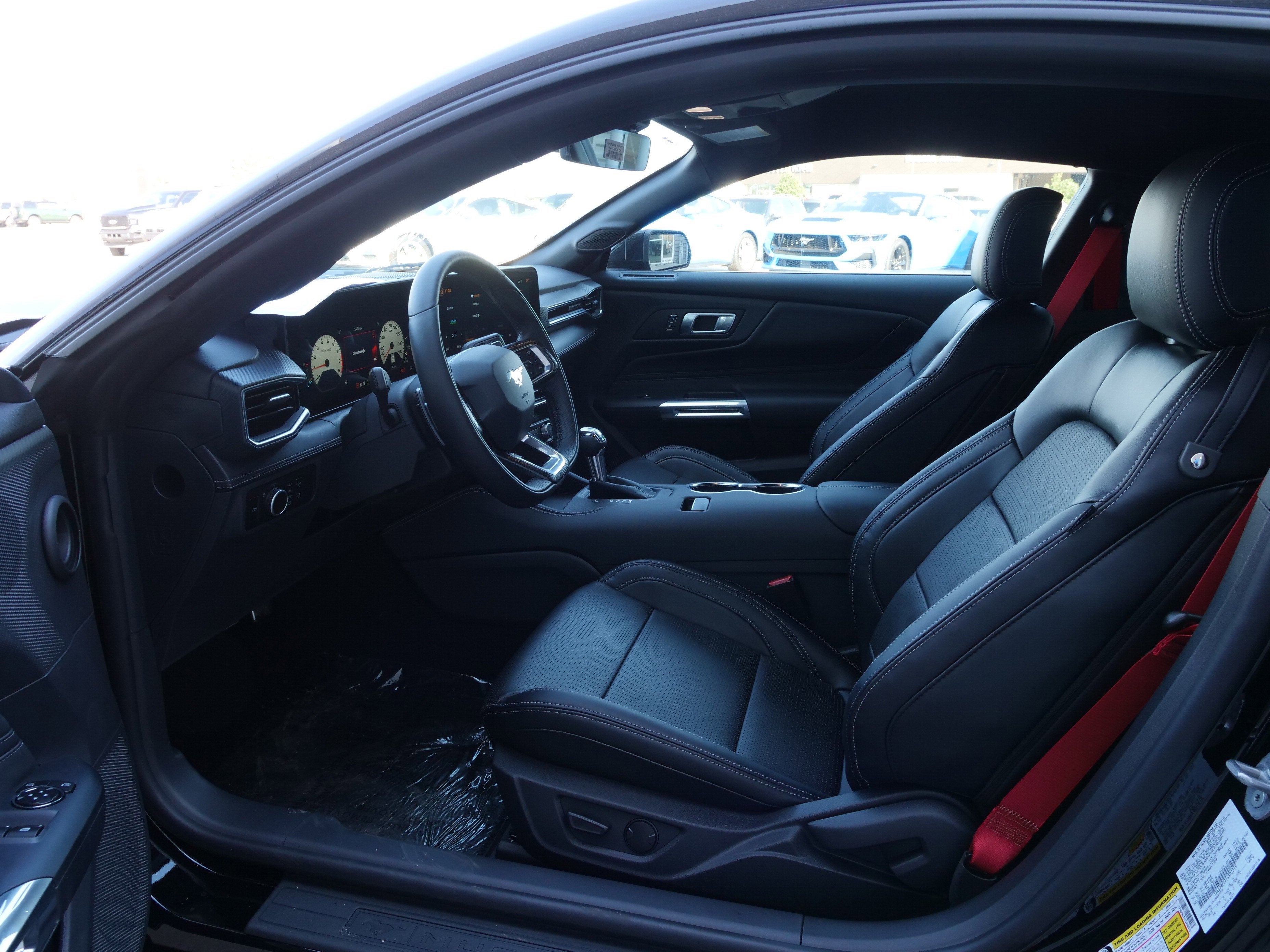 2026 Ford Mustang Premium