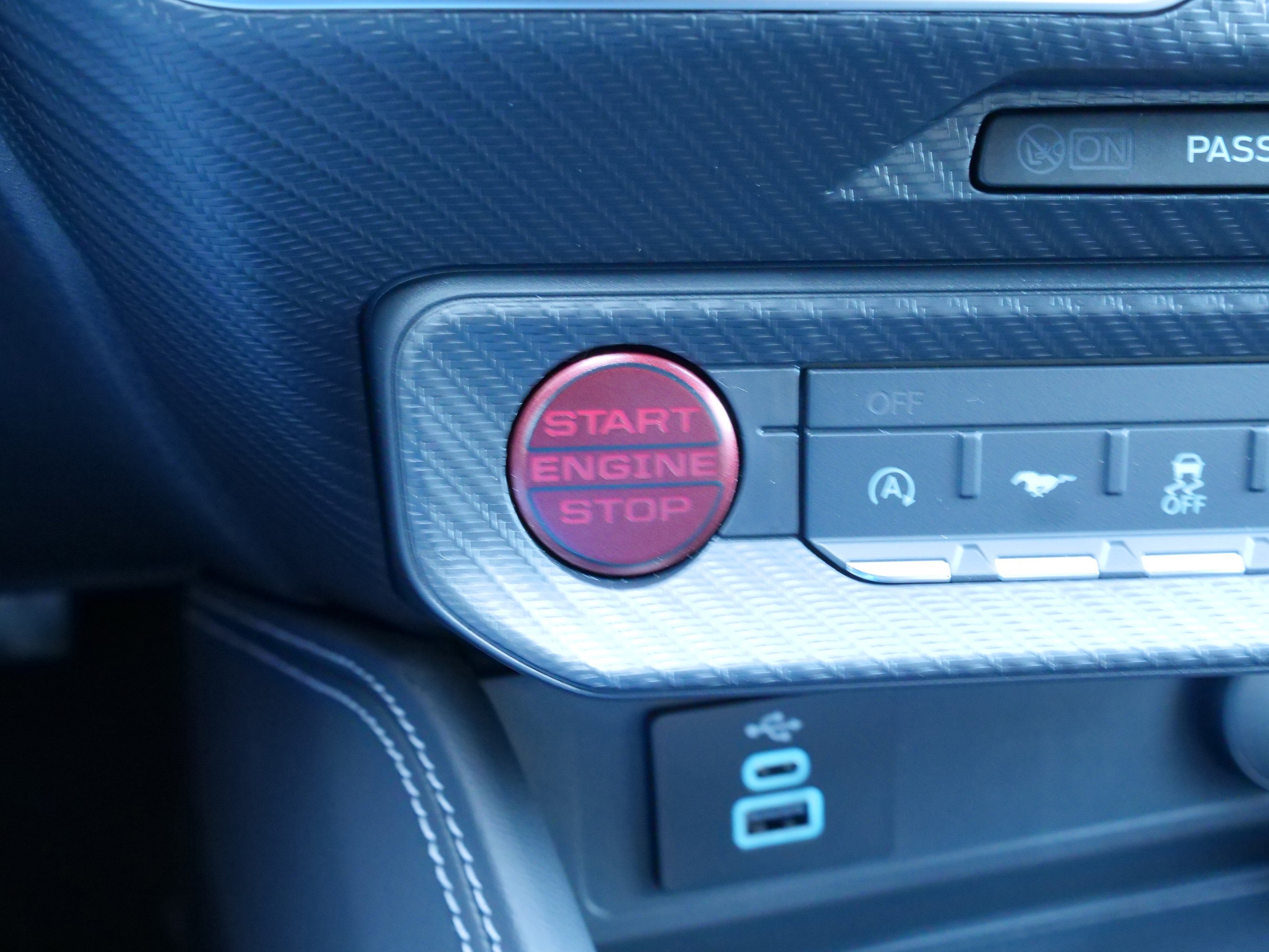 2026 Ford Mustang Premium