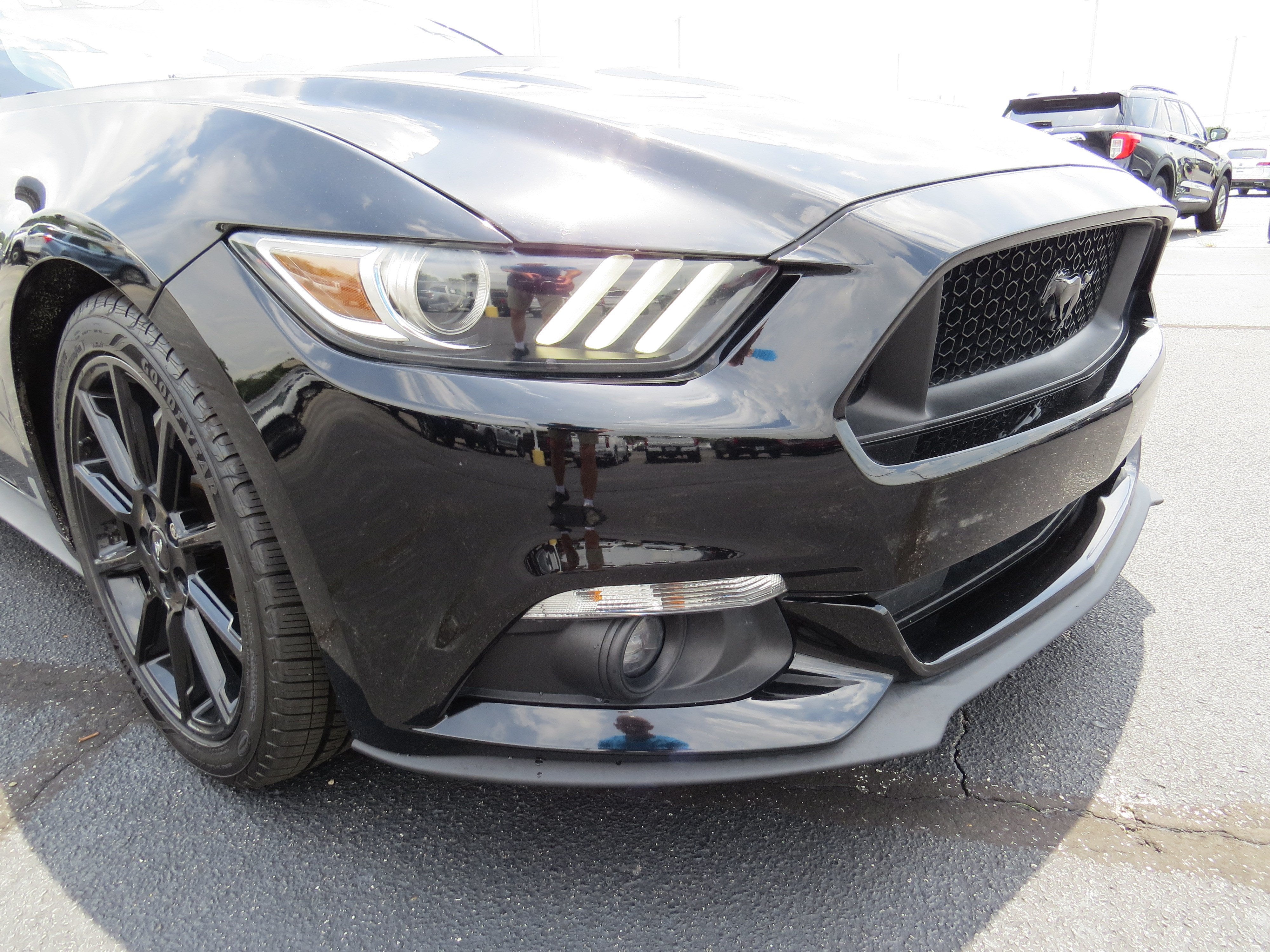2016 Ford Mustang Base