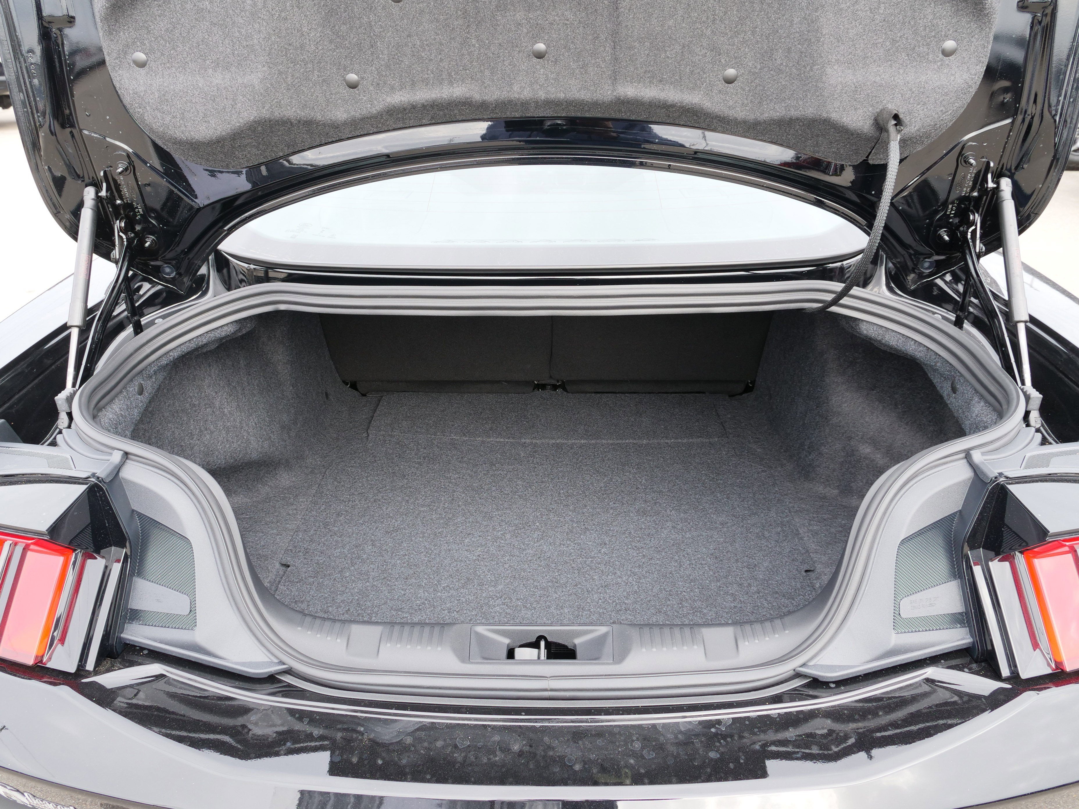 2026 Ford Mustang GT Fastback