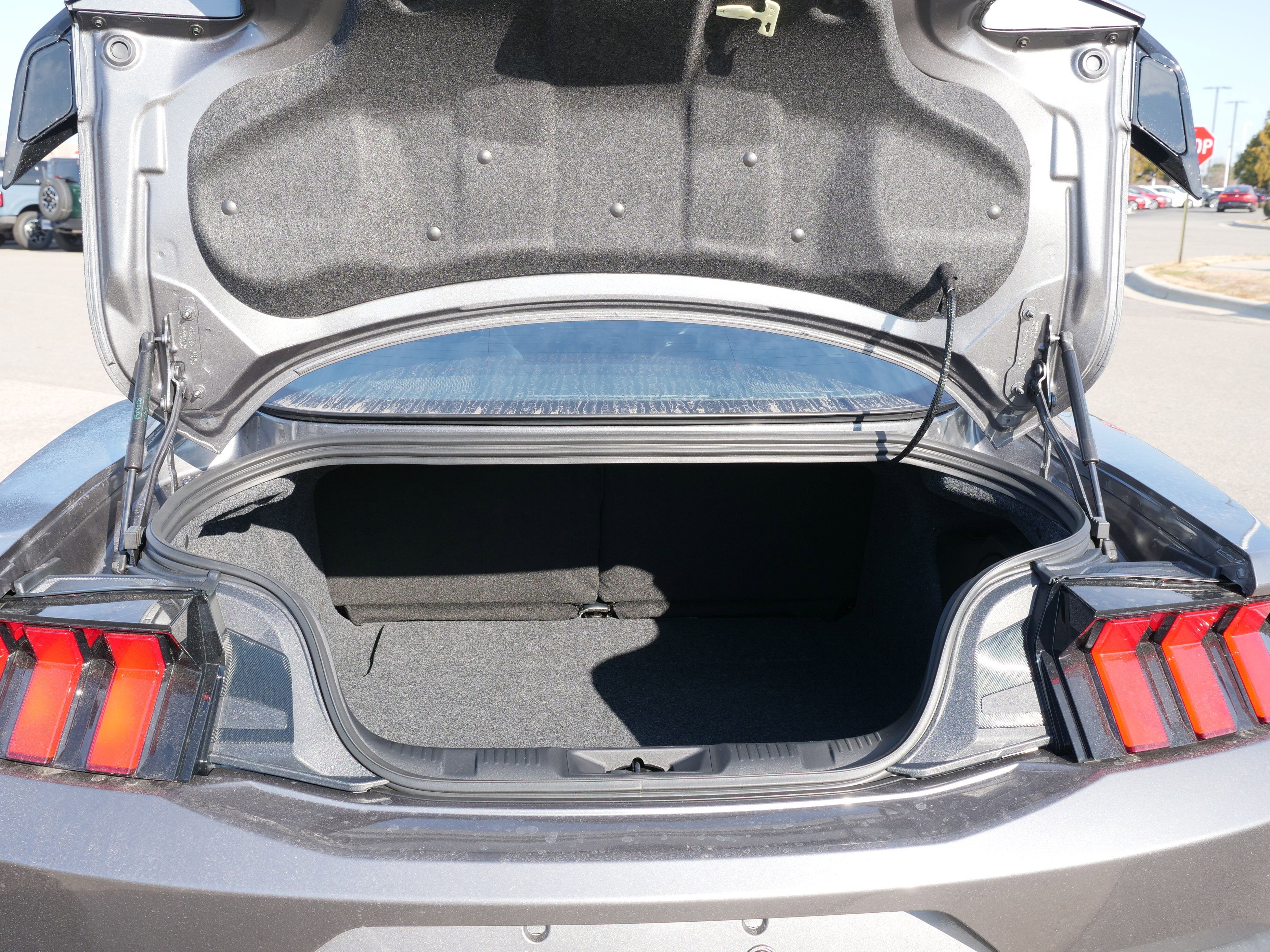 2026 Ford Mustang Dark Horse