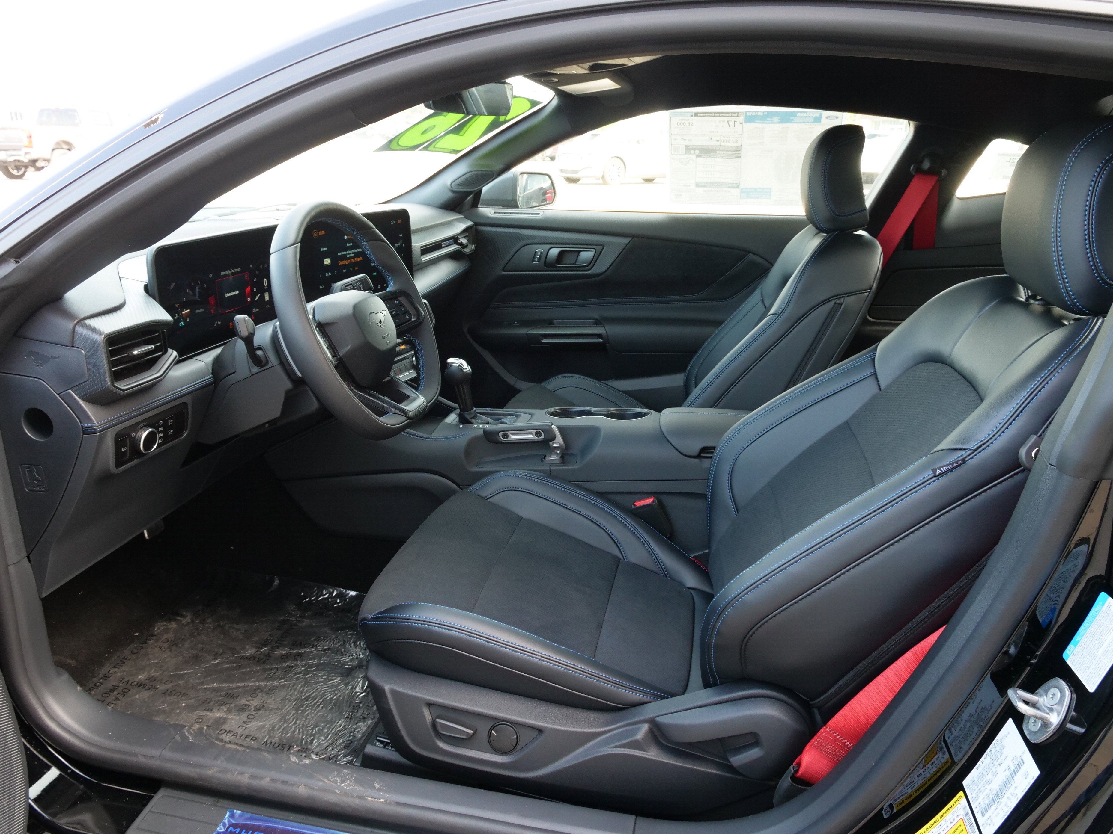 2026 Ford Mustang Dark Horse