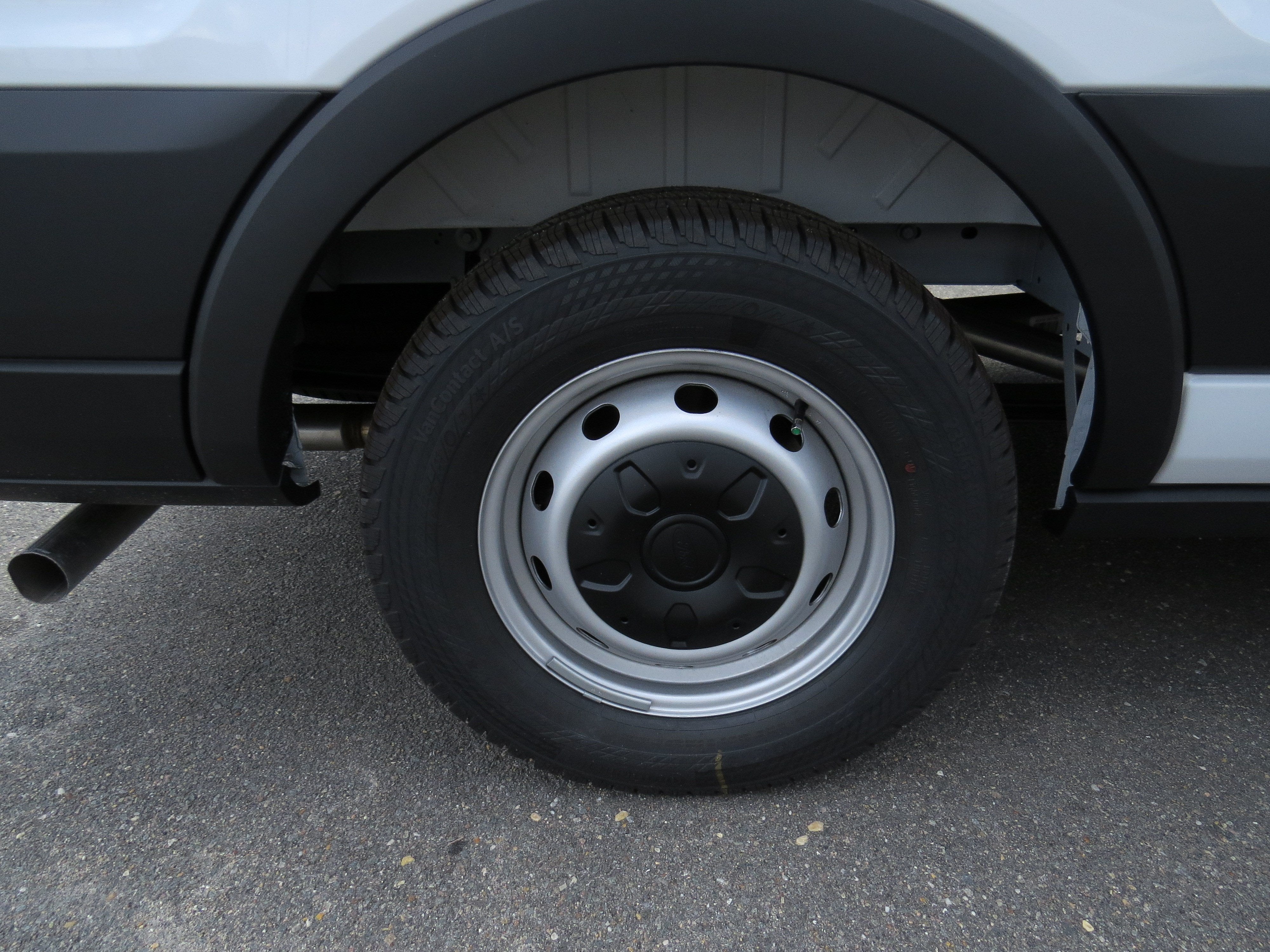 2026 Ford Transit Passenger Wagon XL