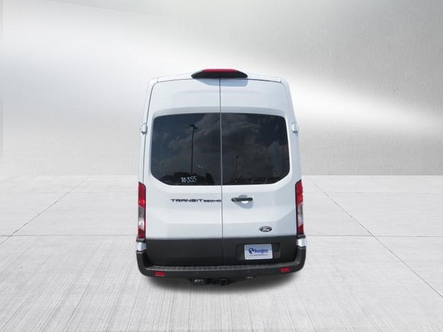 2026 Ford Transit Passenger Wagon XL