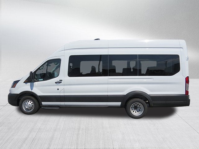 2026 Ford Transit Passenger Wagon XL