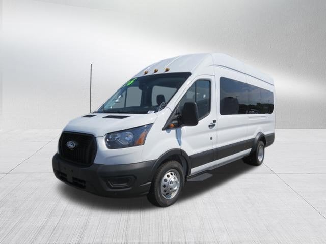 2026 Ford Transit Passenger Wagon XL
