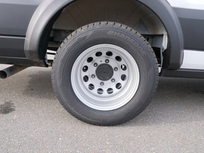 2026 Ford Transit Passenger Wagon XLT