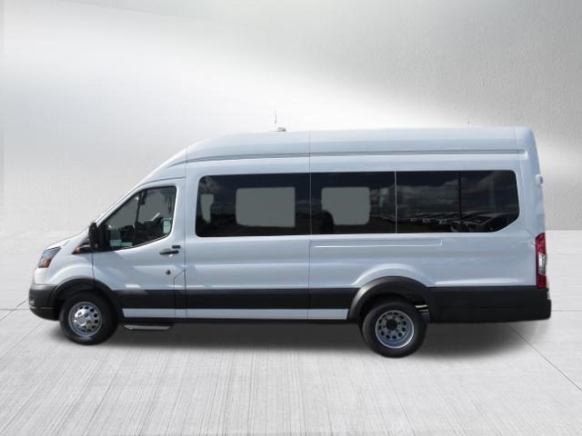 2027 Ford Transit Passenger Wagon XL
