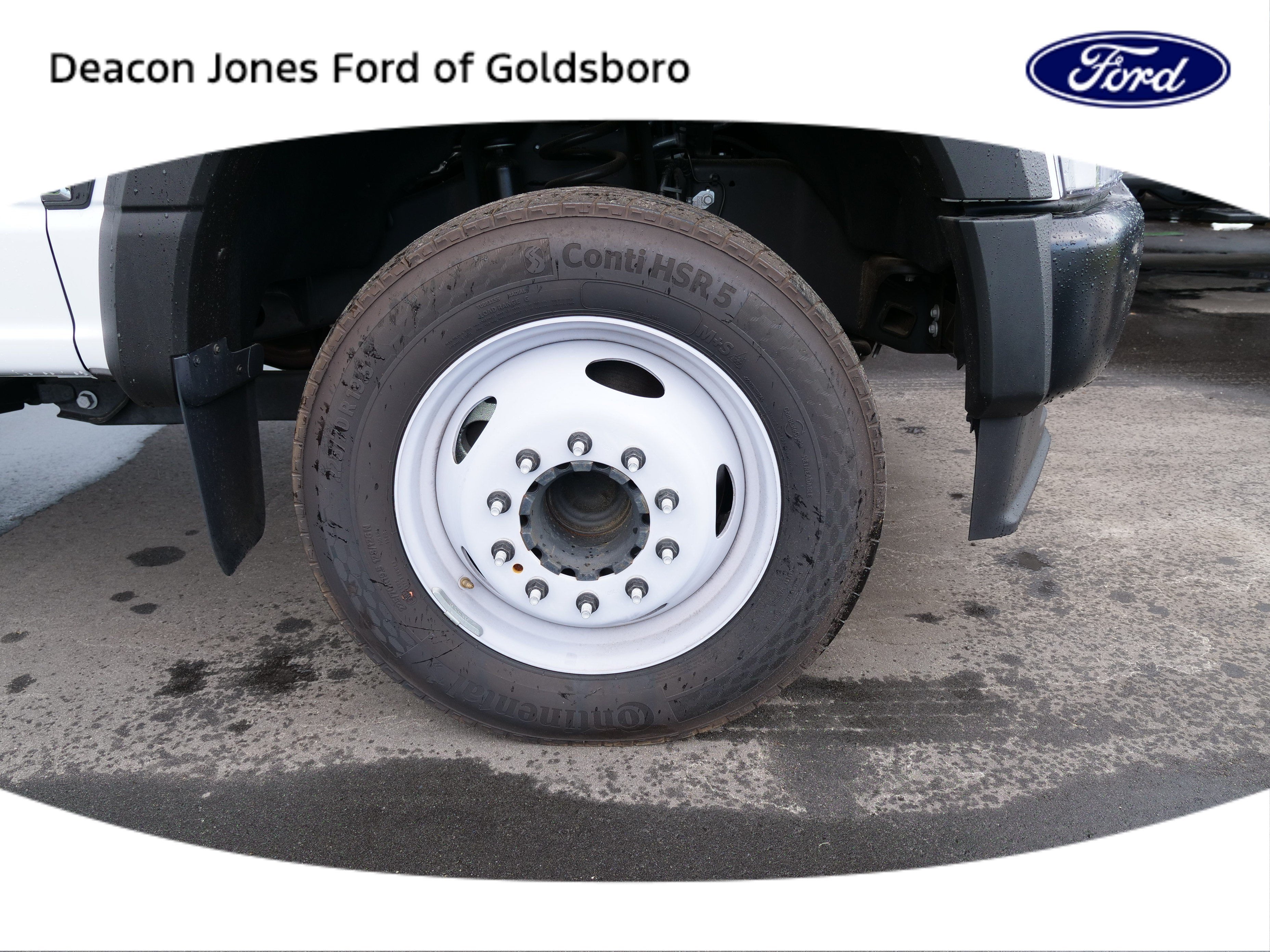 2025 Ford Super Duty F-450 DRW XL