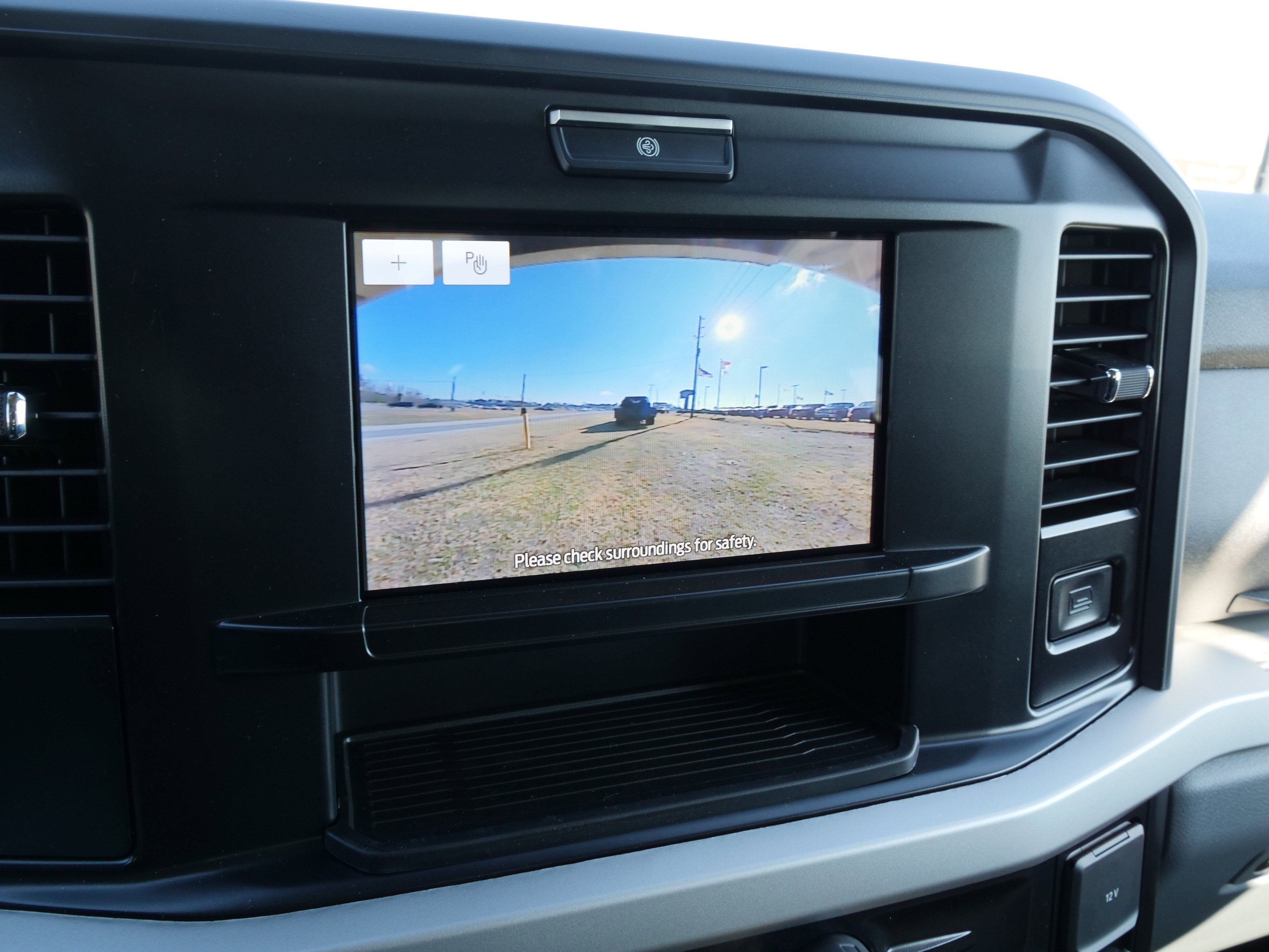 2026 Ford Super Duty F-450 DRW XLT