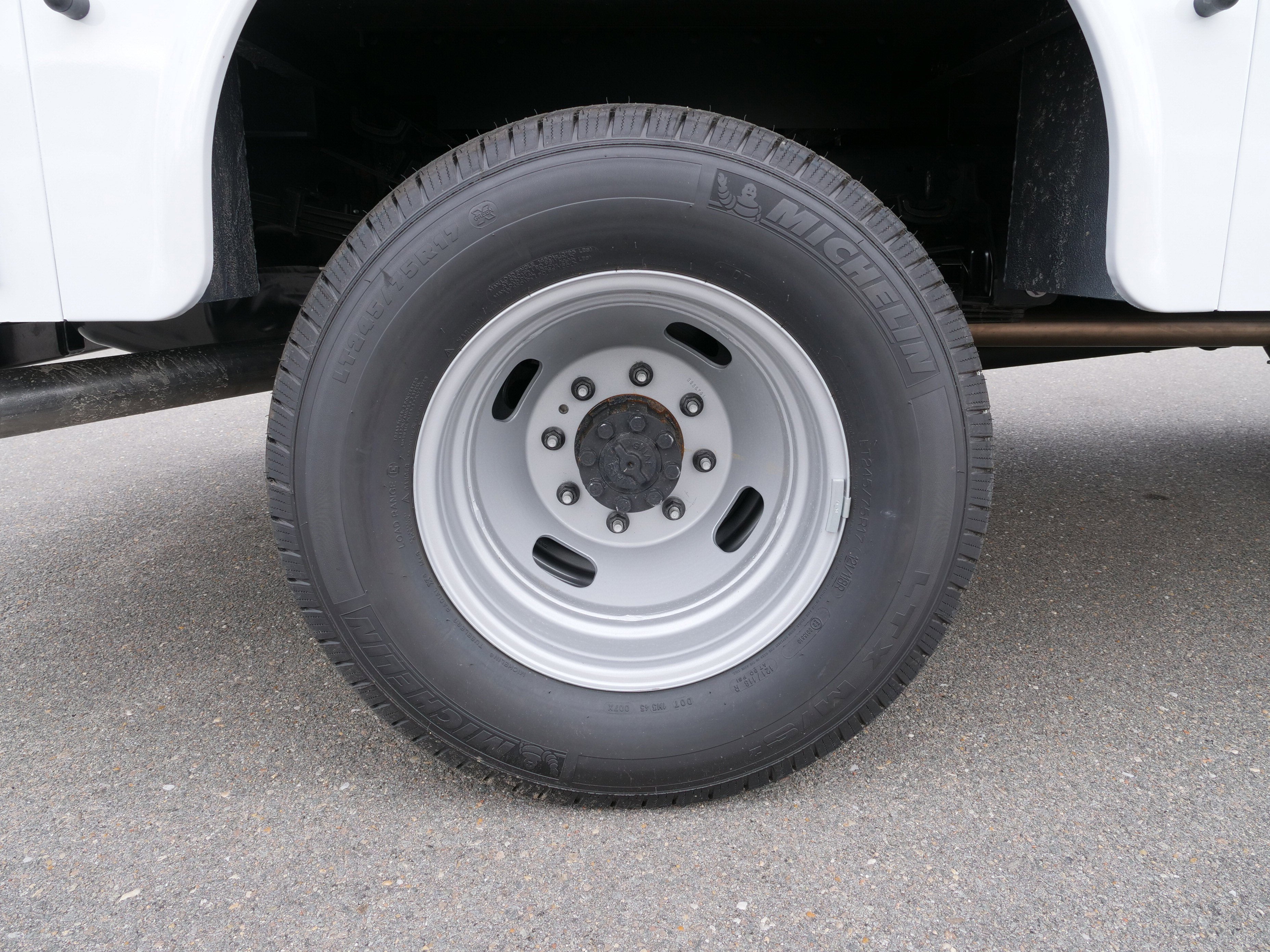 2026 Ford Super Duty F-350 DRW XL