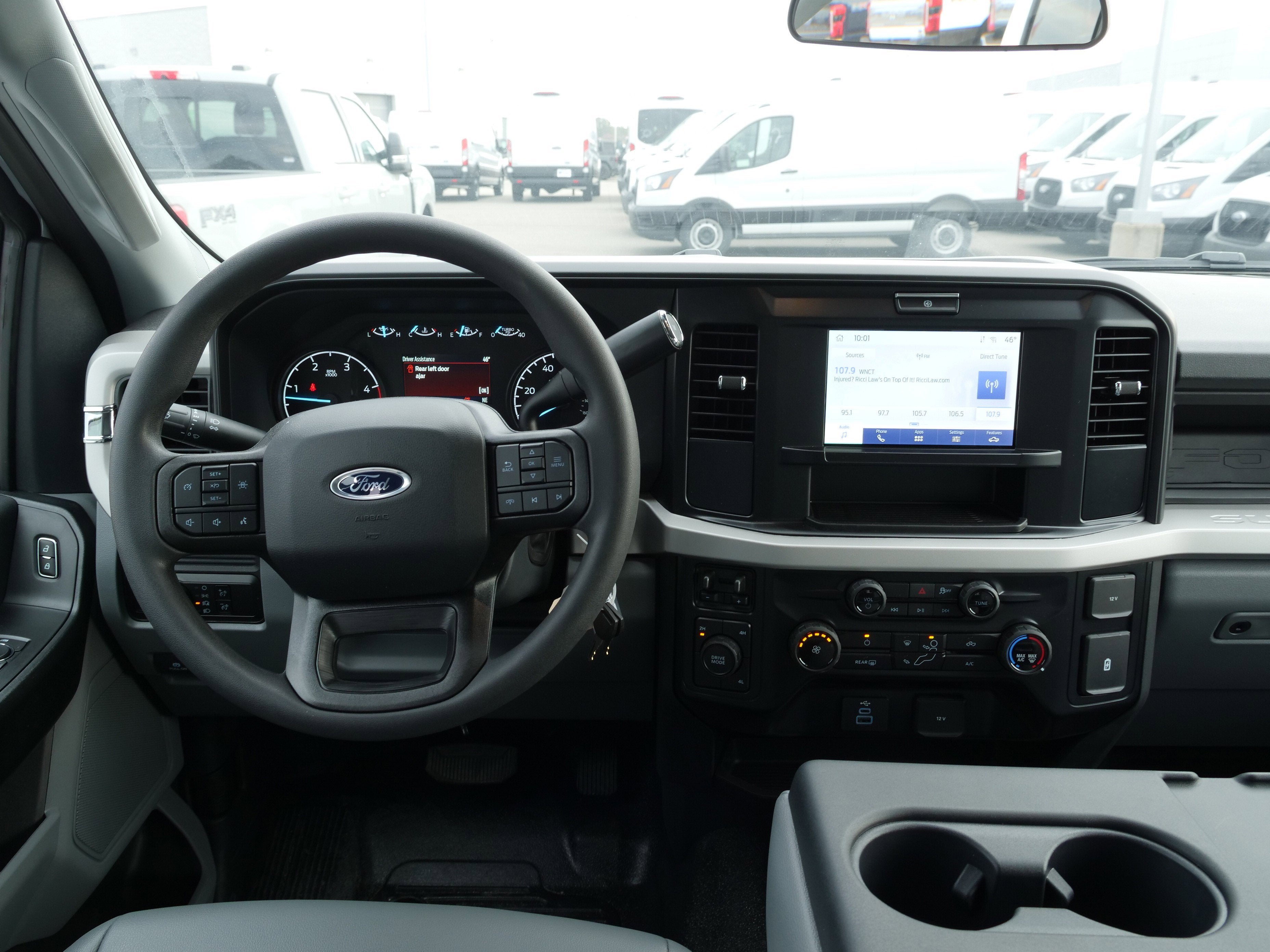 2026 Ford Super Duty F-350 DRW XL