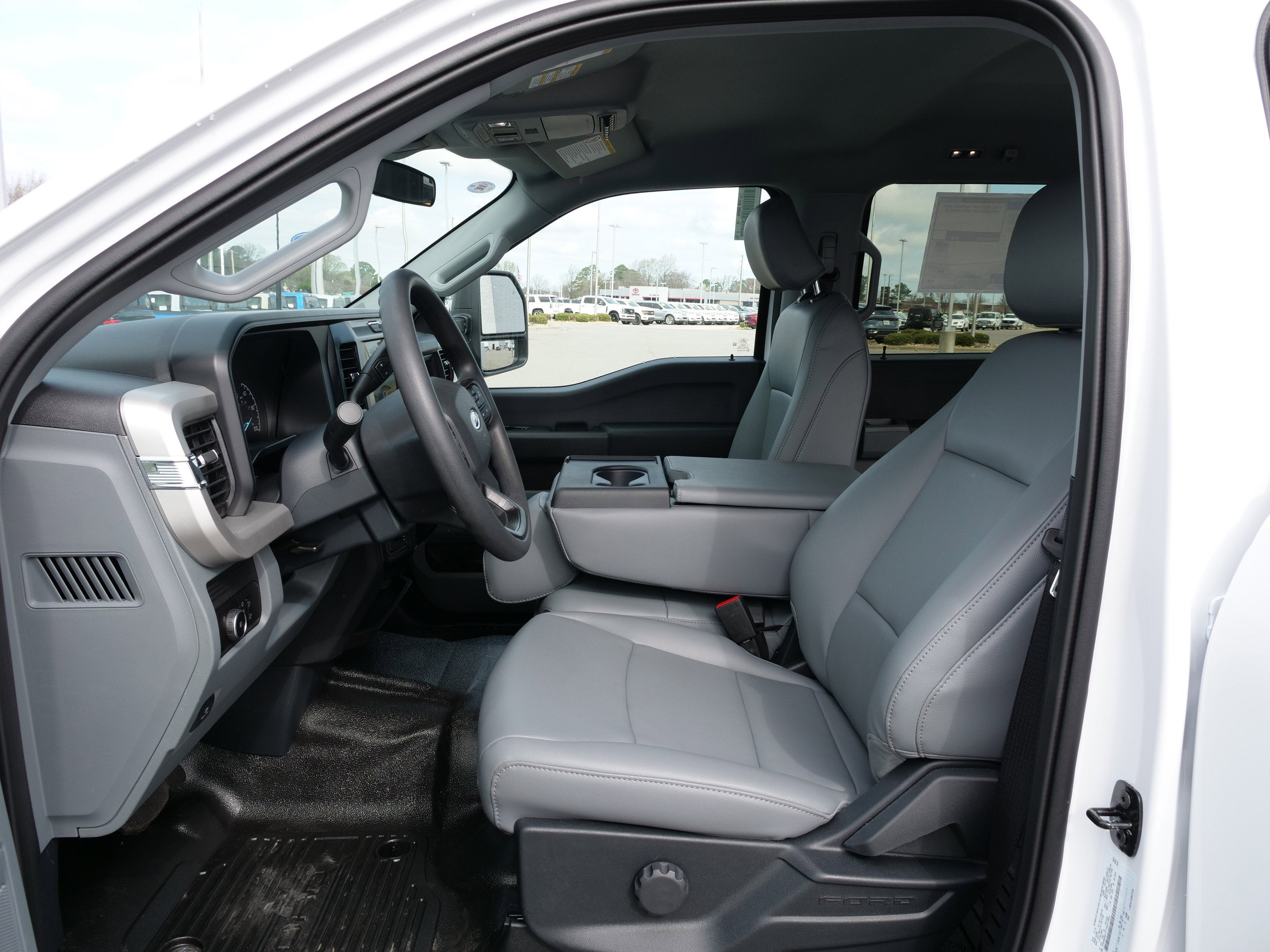 2026 Ford Super Duty F-450 DRW XL