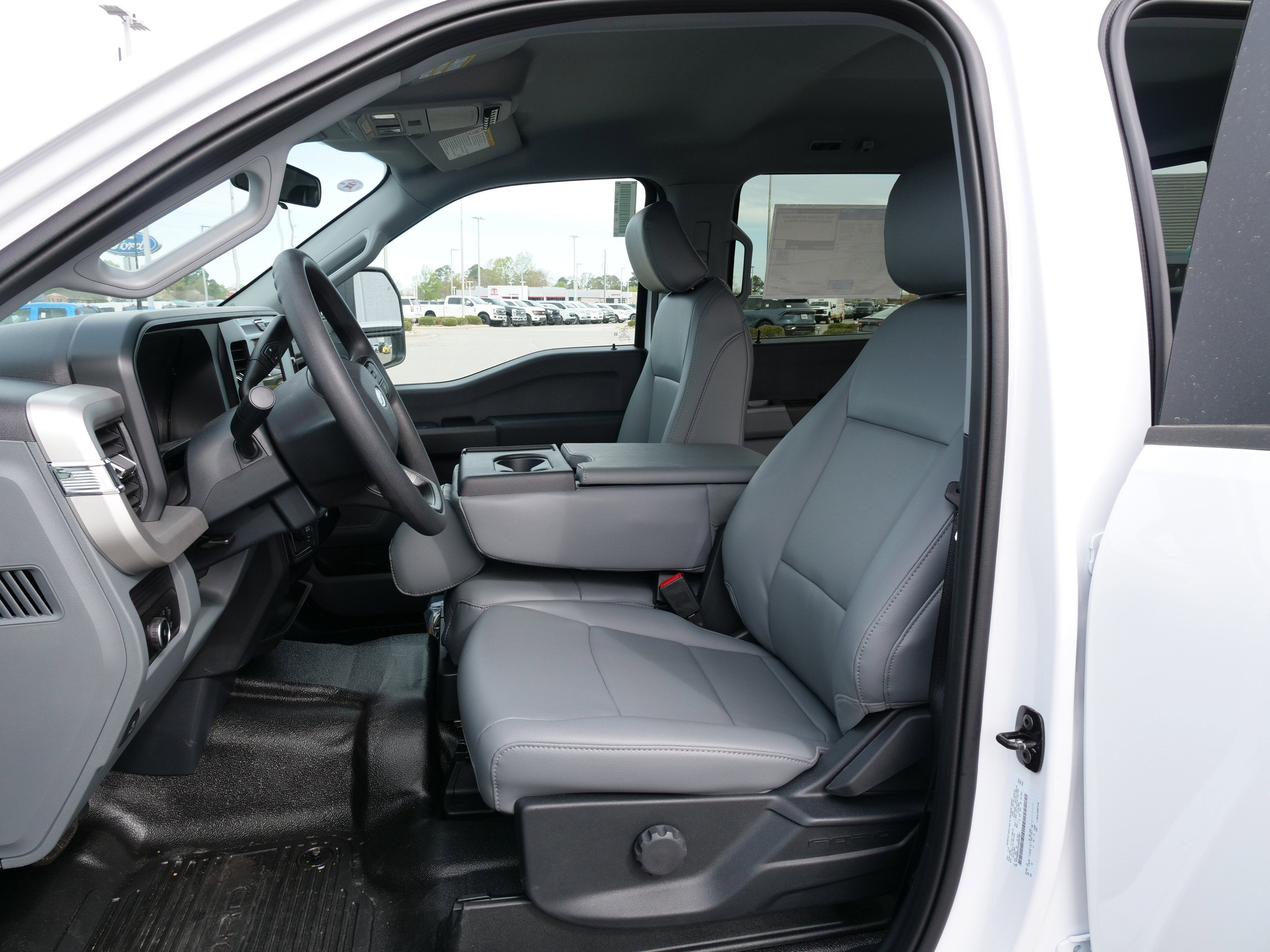 2026 Ford Super Duty F-450 DRW XL