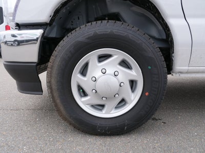 2026 Ford E-Series Cutaway Base