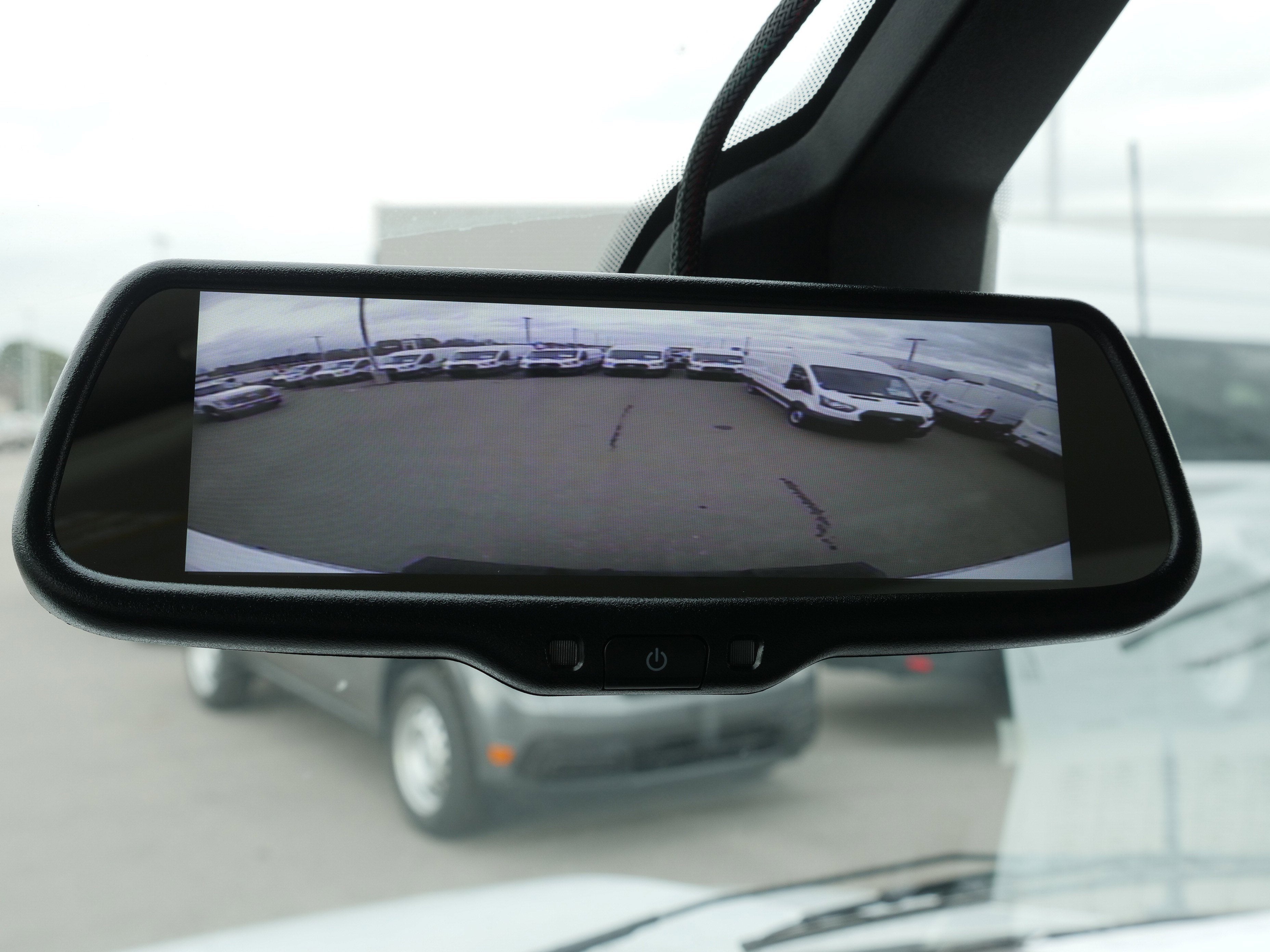 2026 Ford E-Series Cutaway Base