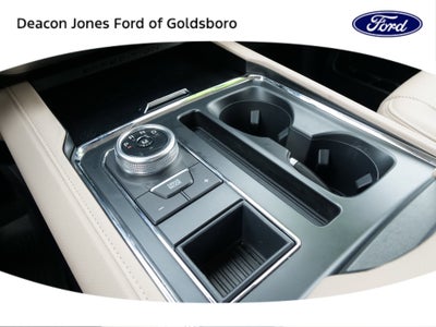 2024 Ford Expedition Max XLT