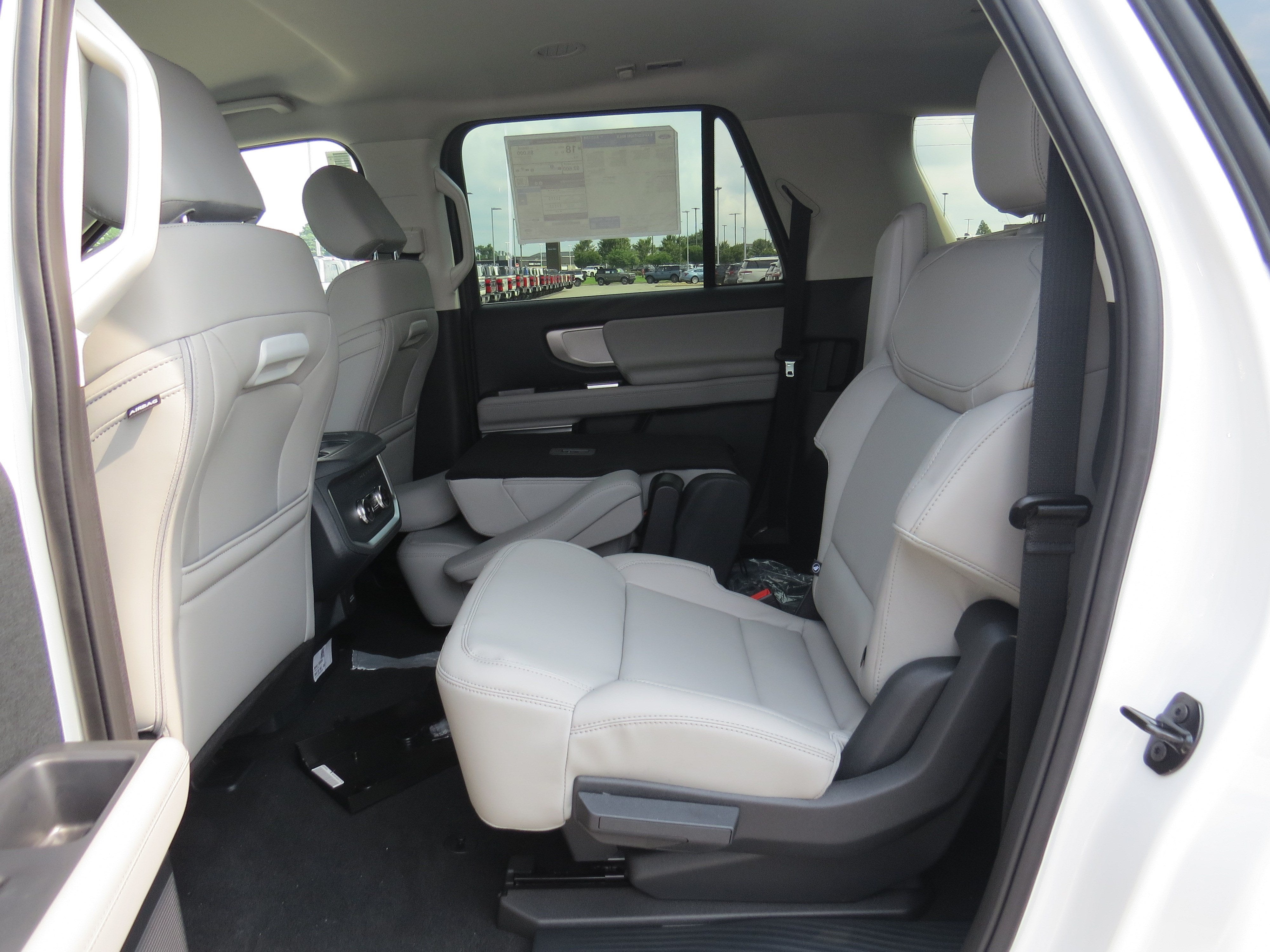 2027 Ford Expedition Max Active