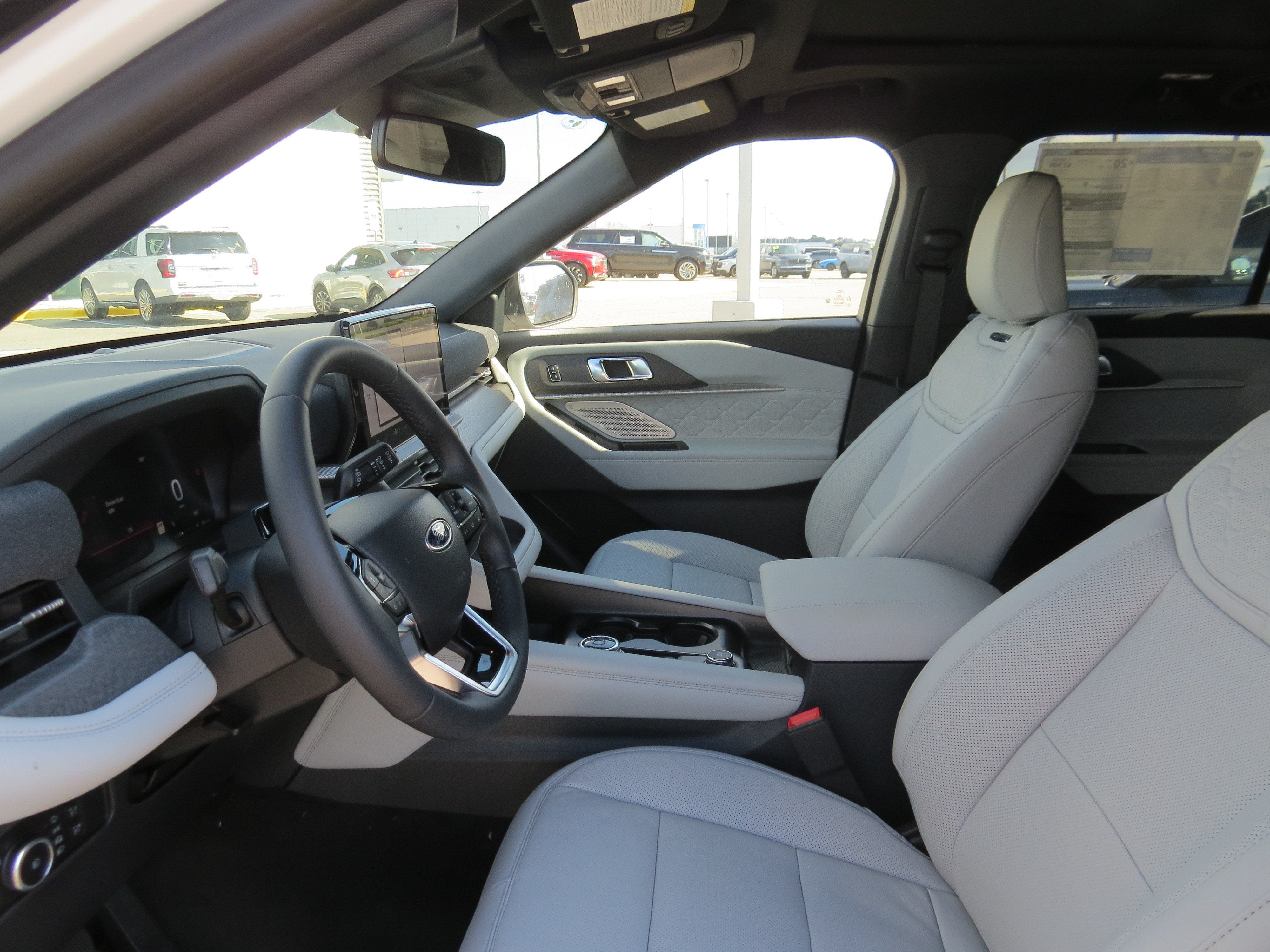 2027 Ford Explorer Platinum