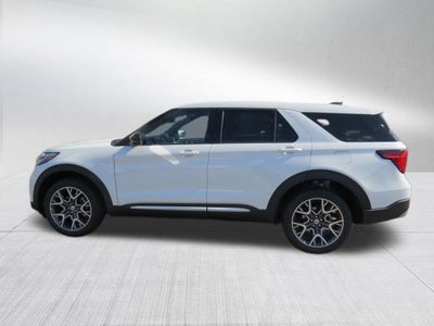 2027 Ford Explorer Platinum