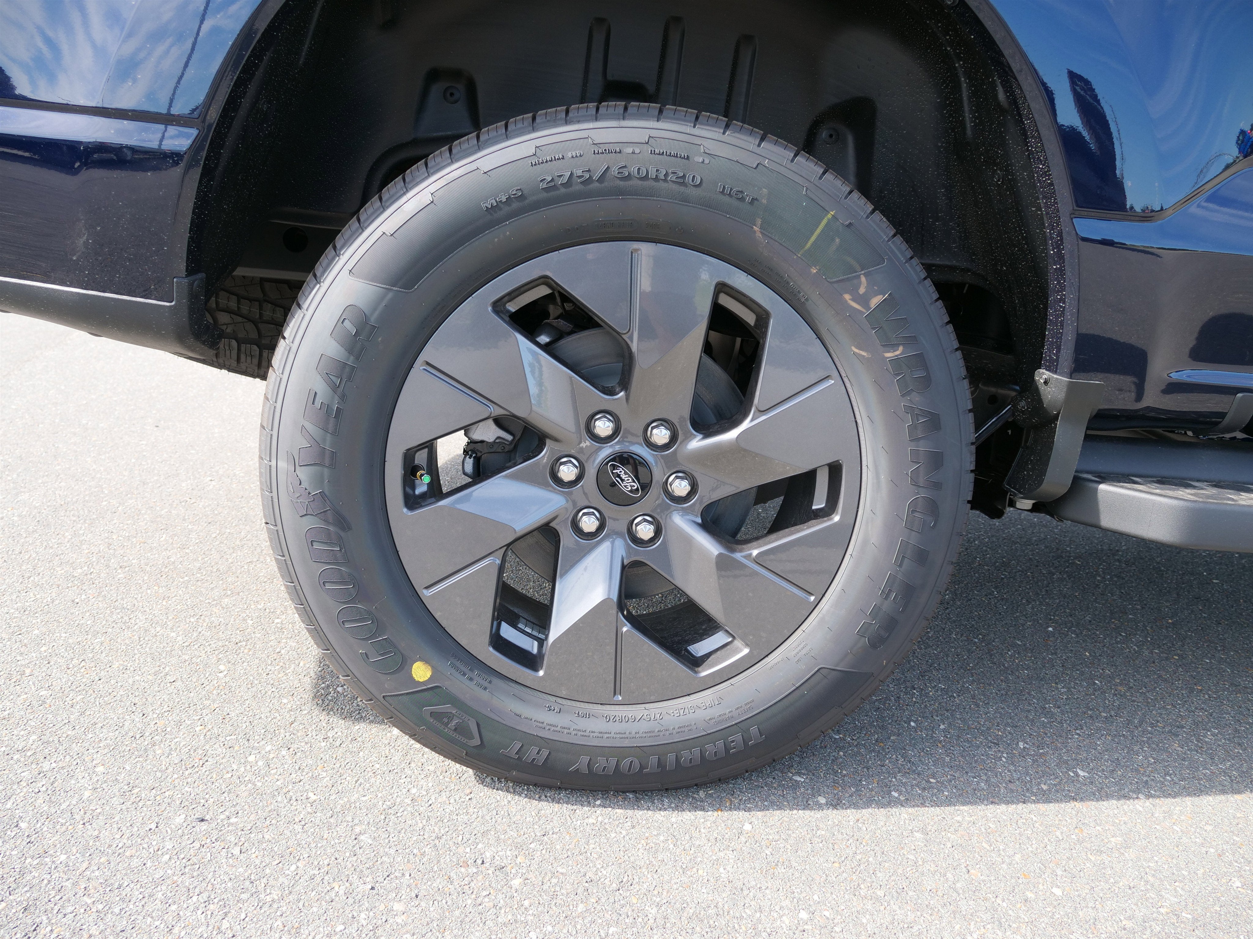 2025 Ford F-150 Lightning Flash