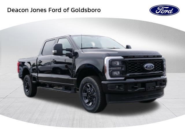 2026 Ford F-250 XL 4x4 Crew Cab 6-3/4' Box's photo