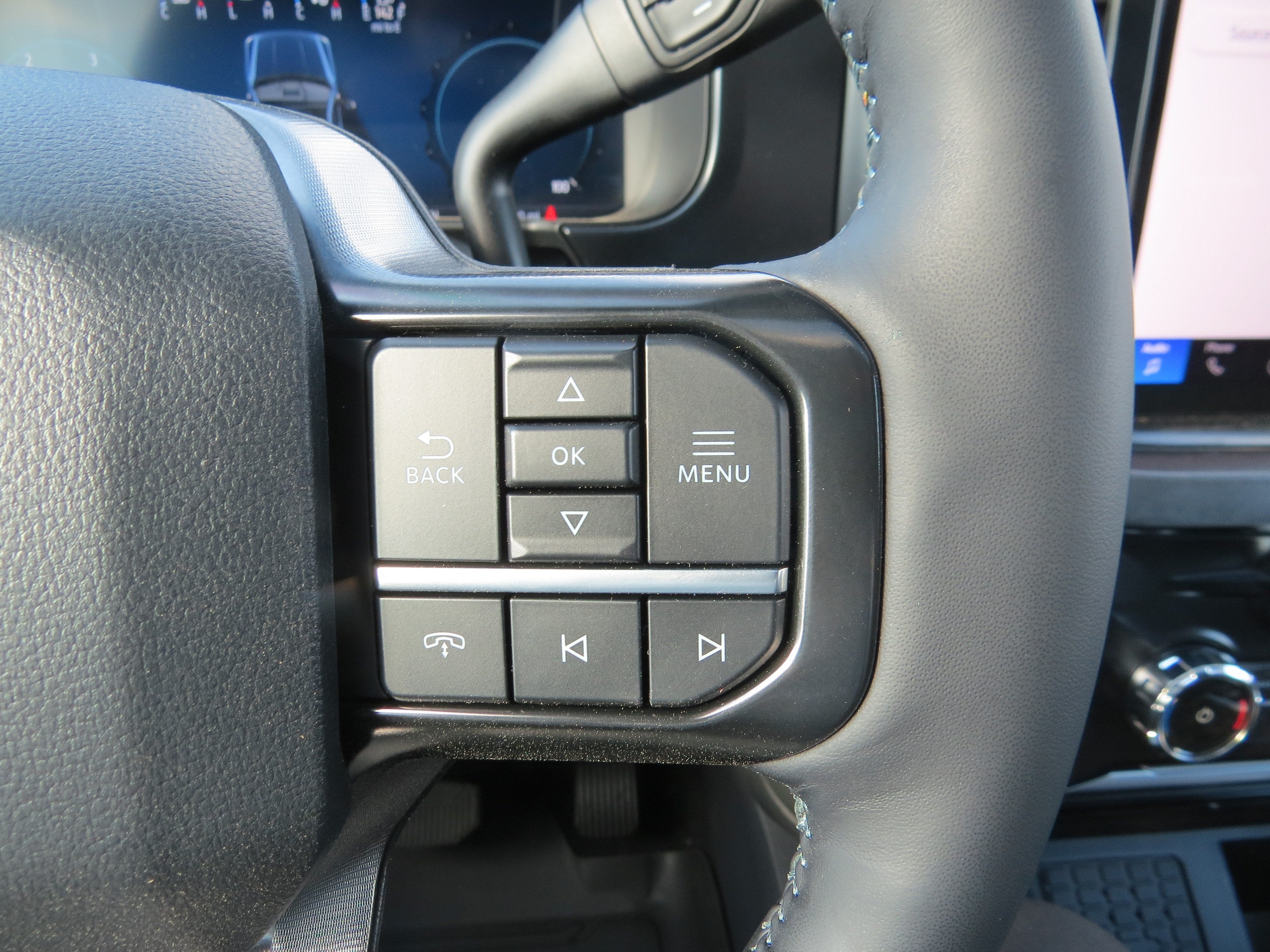 2027 Ford Super Duty F-250 SRW Platinum