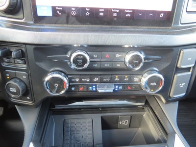 2027 Ford Super Duty F-250 SRW Platinum