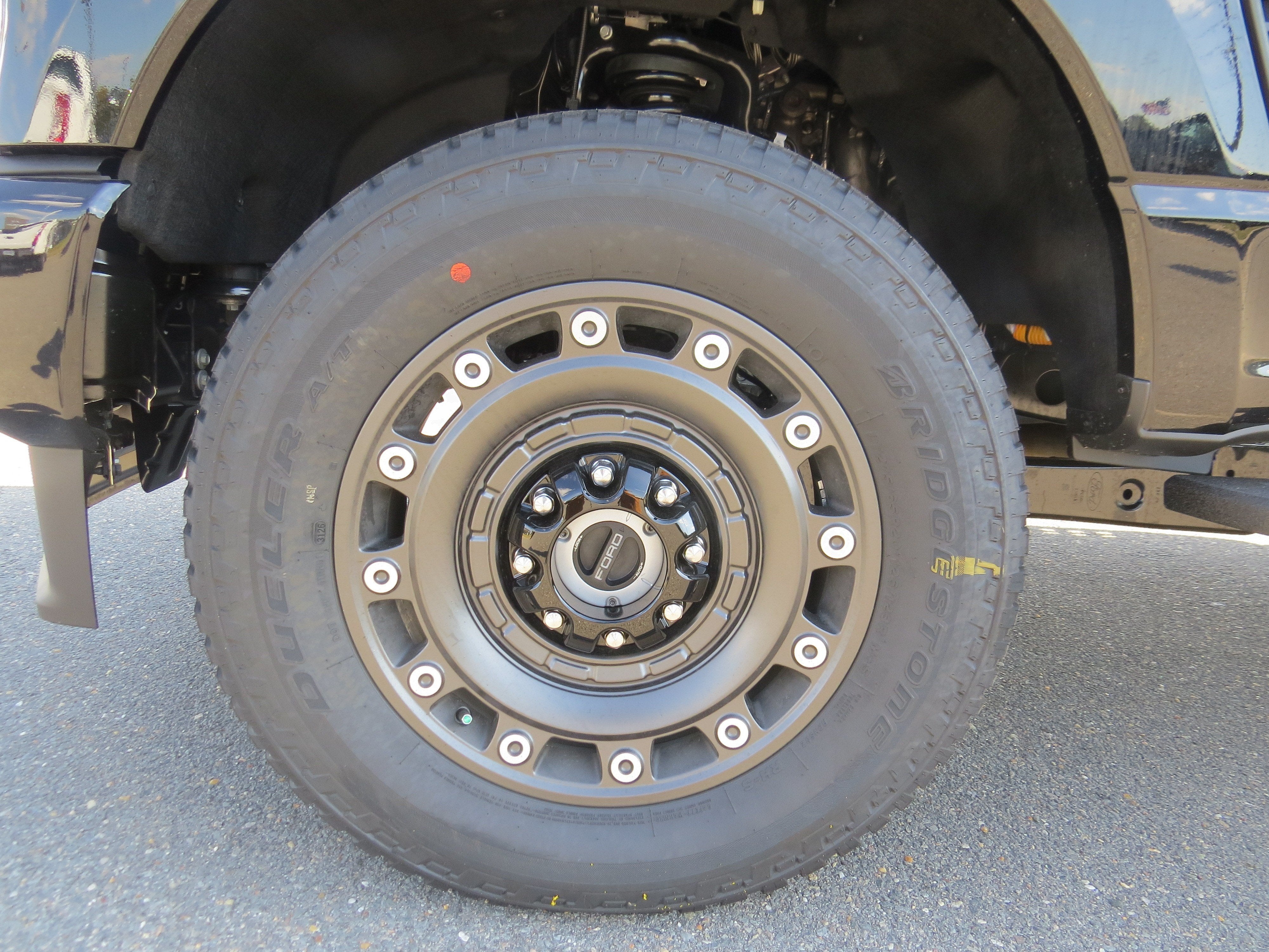 2027 Ford Super Duty F-250 SRW XLT