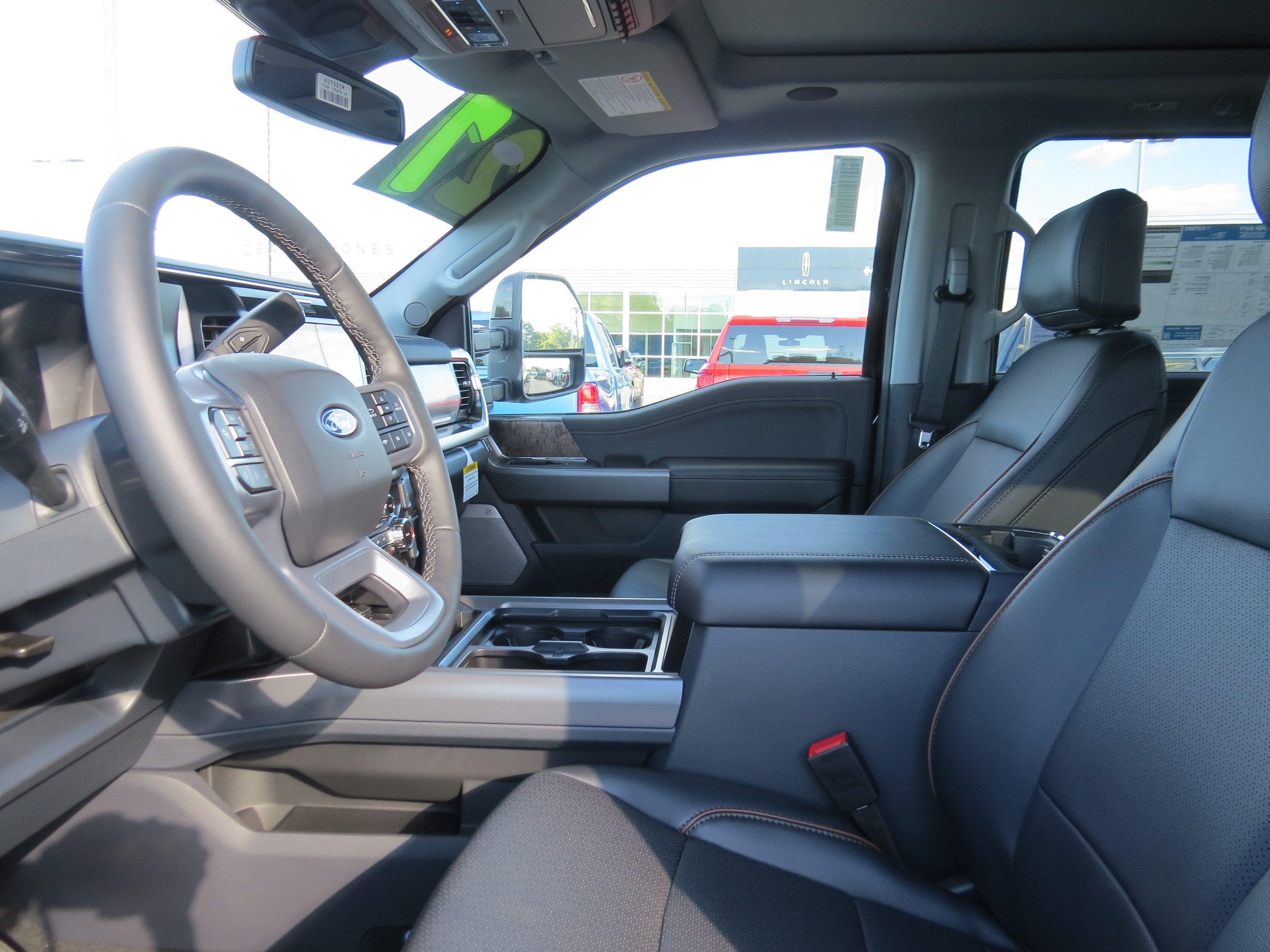 2027 Ford Super Duty F-250 SRW LARIAT
