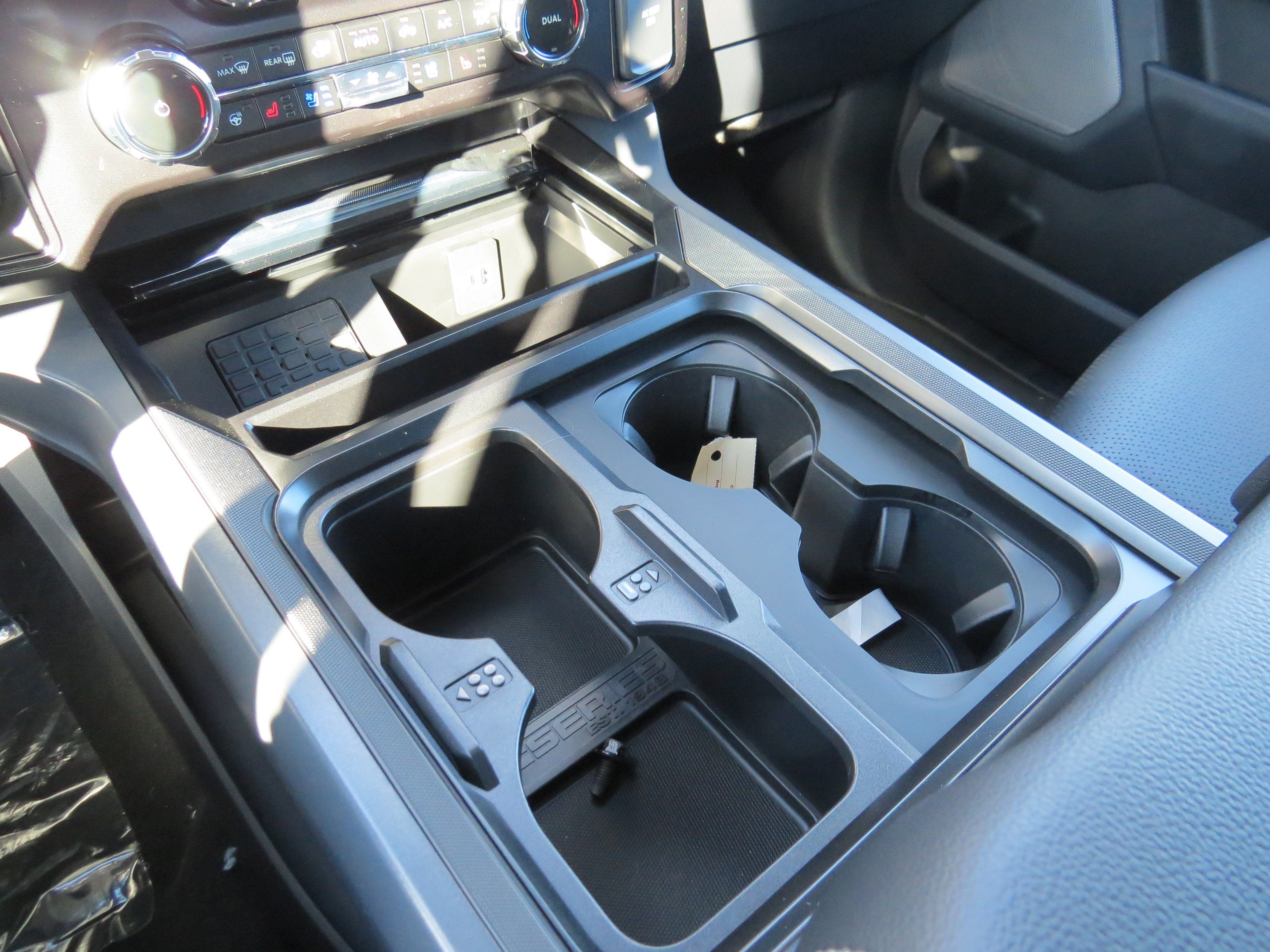 2027 Ford Super Duty F-250 SRW LARIAT