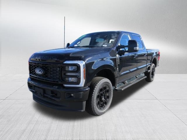 2027 Ford Super Duty F-250 SRW LARIAT