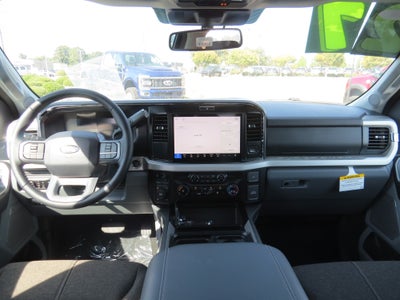 2027 Ford Super Duty F-250 SRW XLT