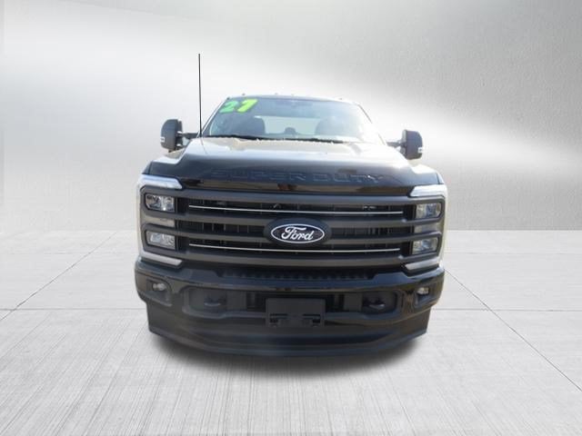 2027 Ford Super Duty F-250 SRW XLT